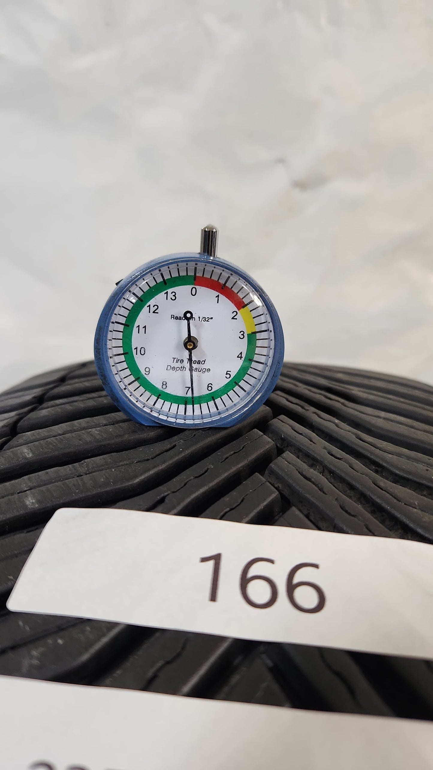 Used Tire - 235/55R20 Michelin CrossClimate 2