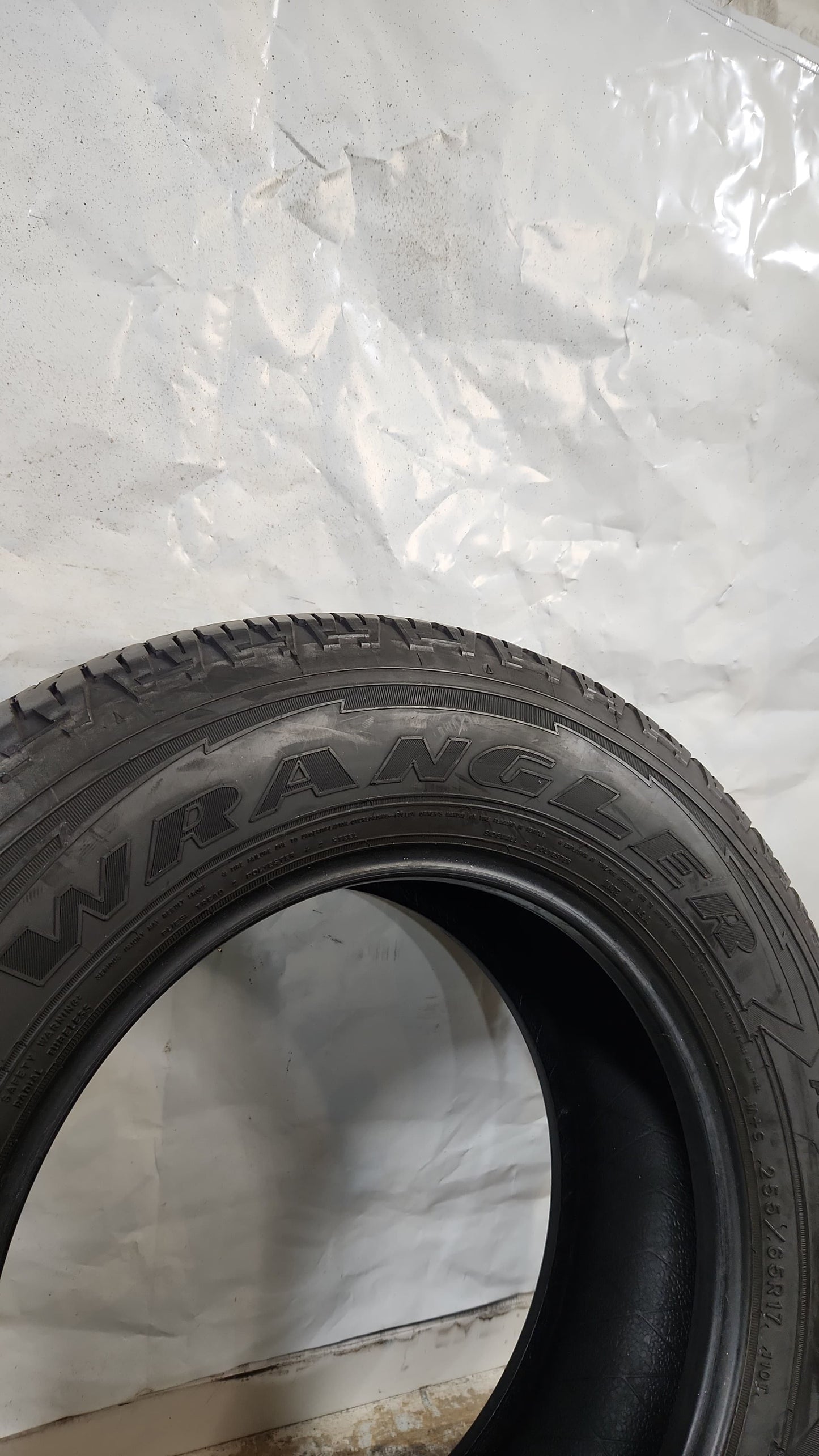 Used Tire - 255/65R17 Goodyear Wrangler Fortitude HT
