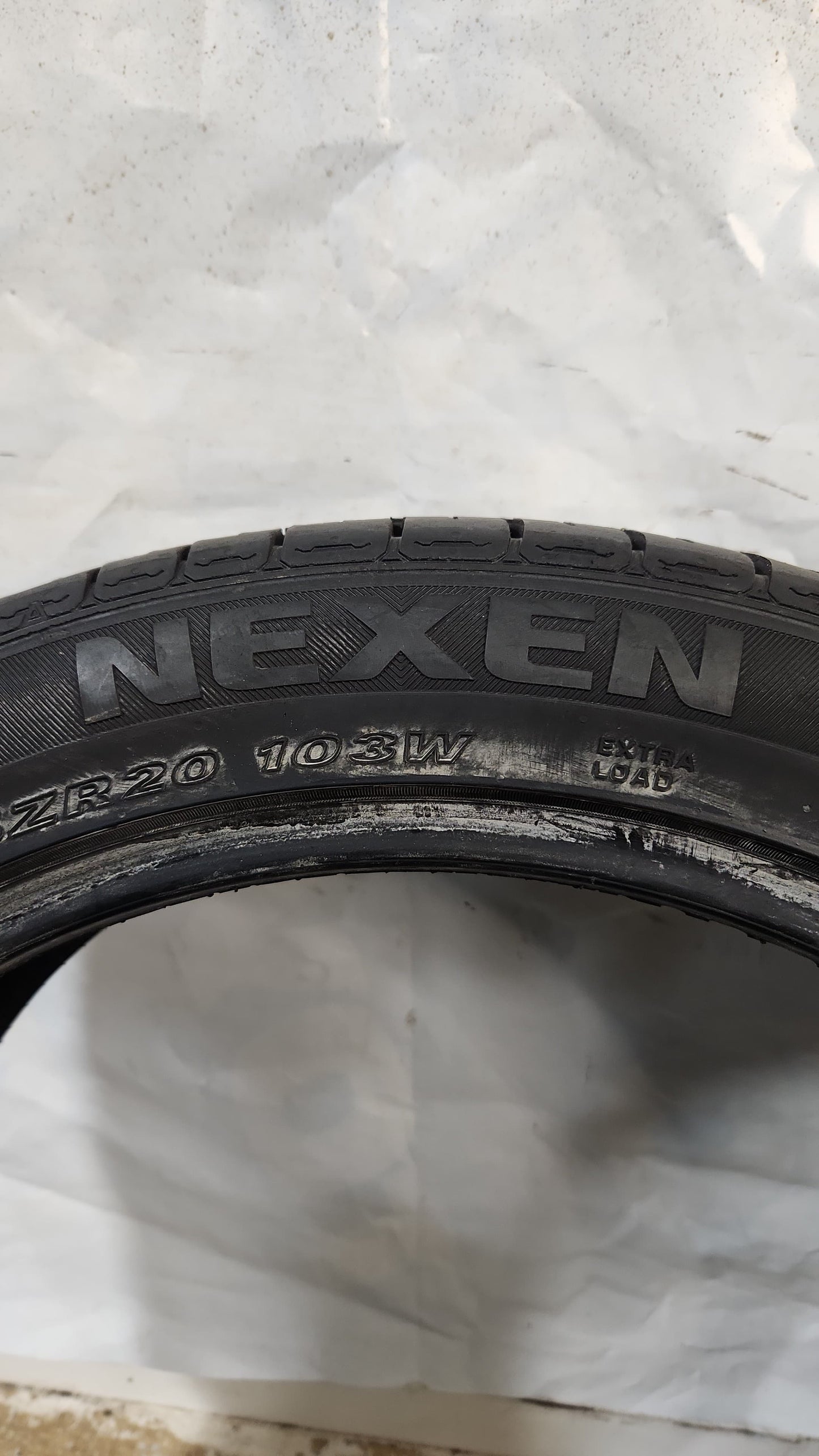 Used Tire - 245/45R20 Nexen NFera AU7