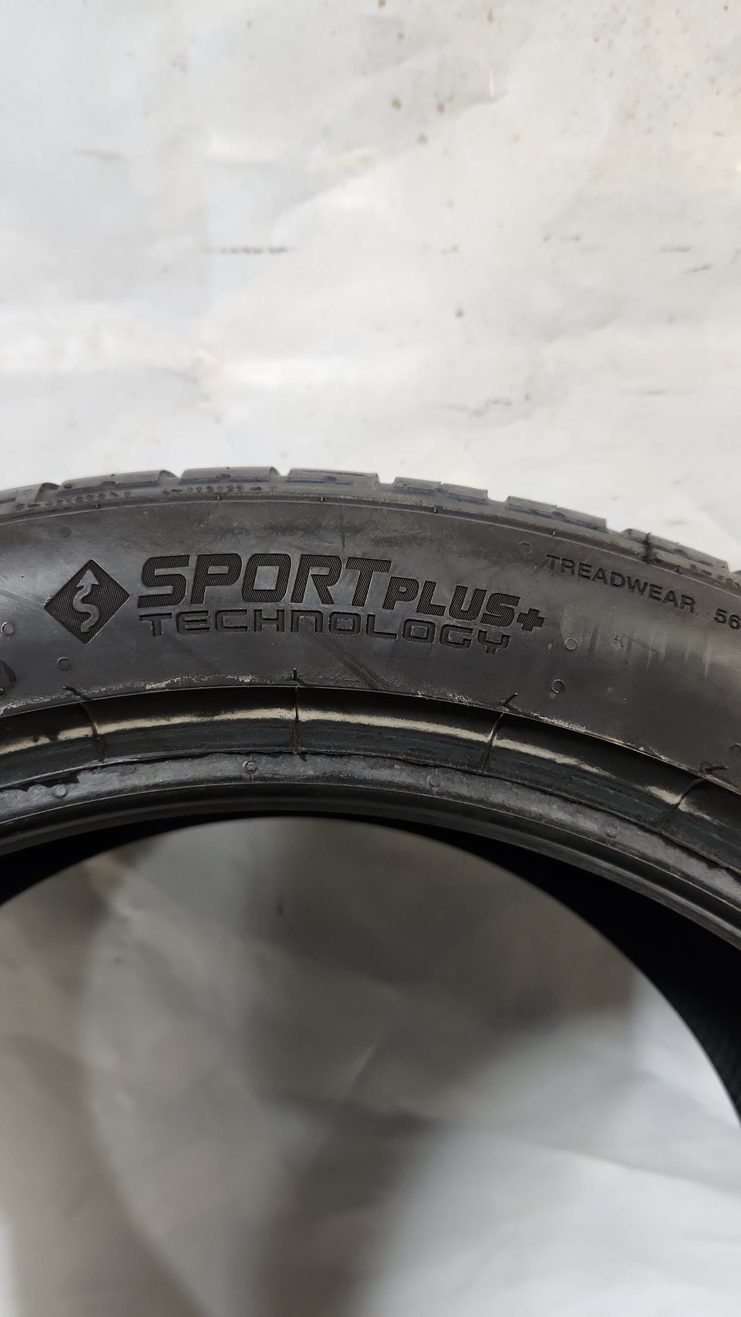 Used Tire - 245/40R17 Continental ControlContact Sport SRS