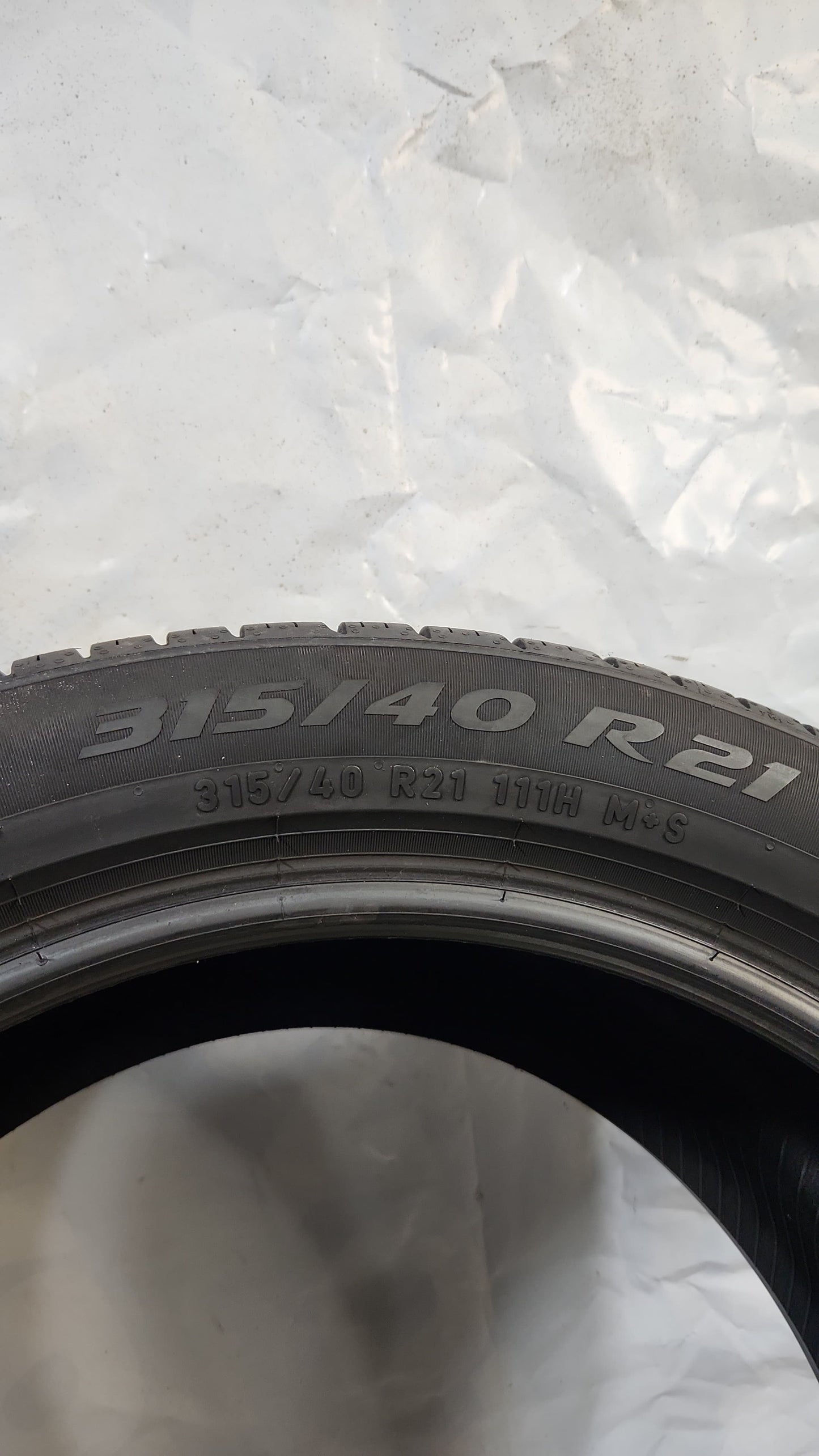 Set of 4 - 315/40R21 Pirelli Scorpion Zero All Season MO - Used Tires