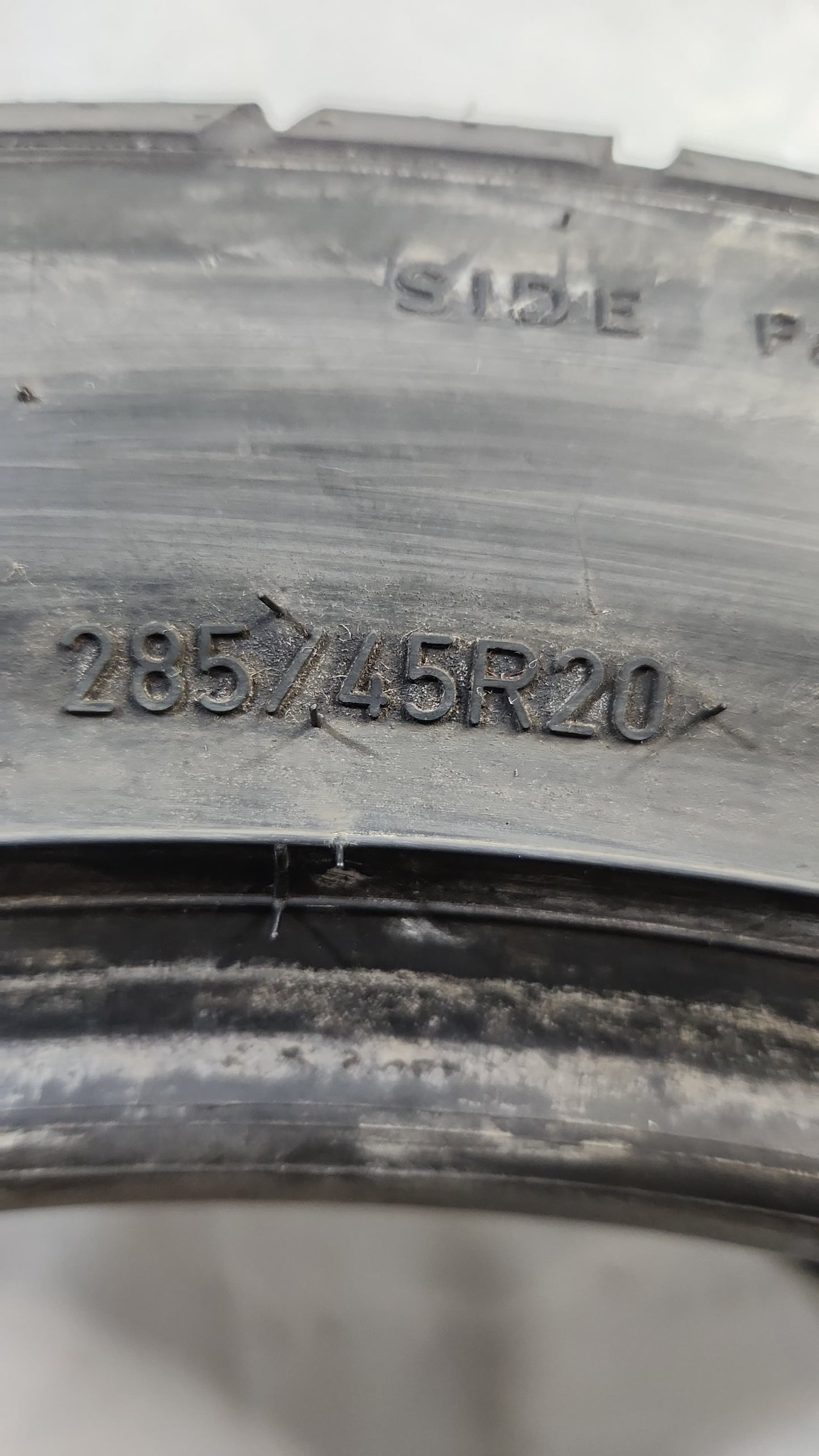 Used Tire - 285/45R20 Goodyear Eagle Sport All Season