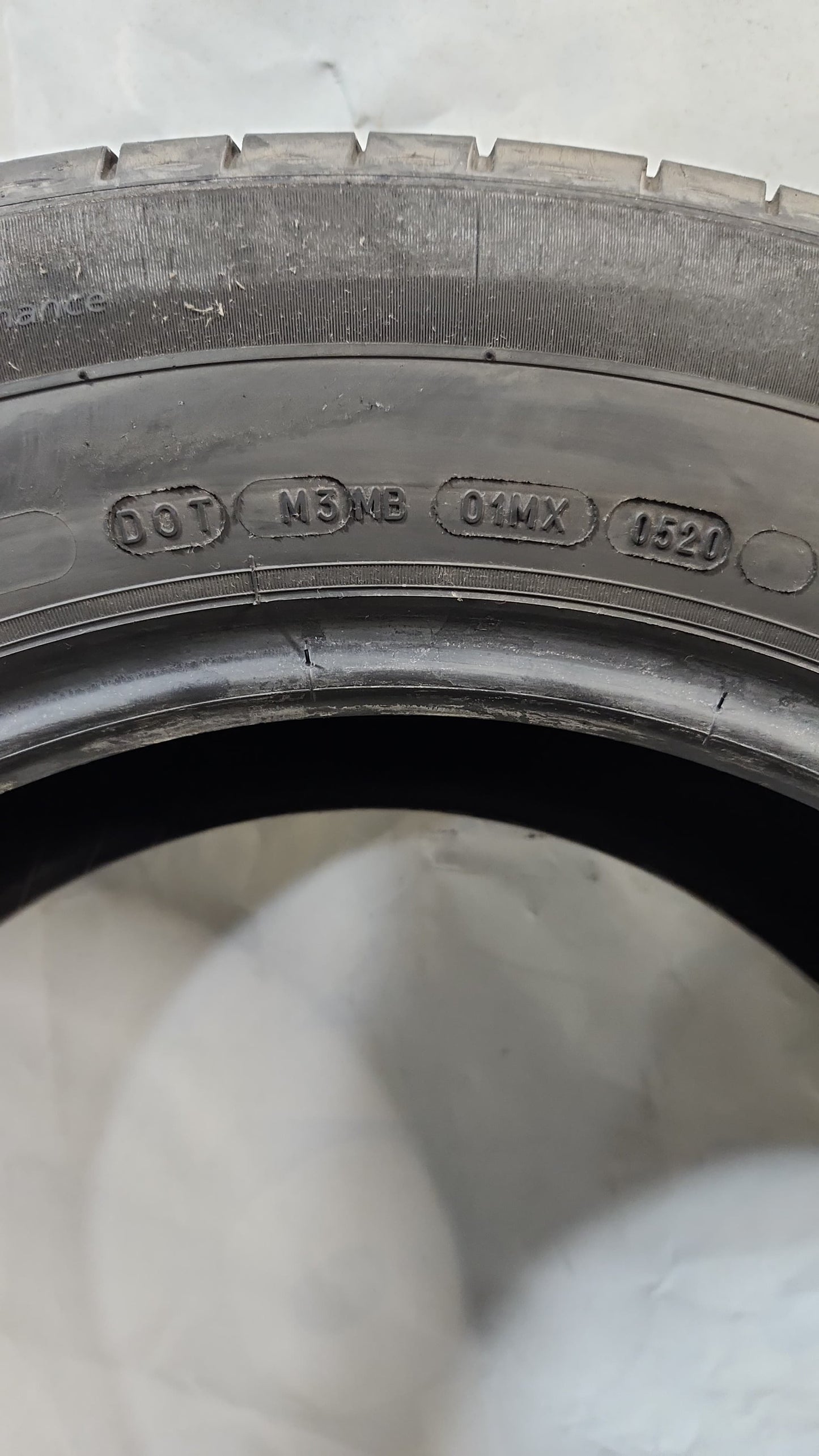 Used Tire - 235/65R18 Michelin Primacy Tour A/S