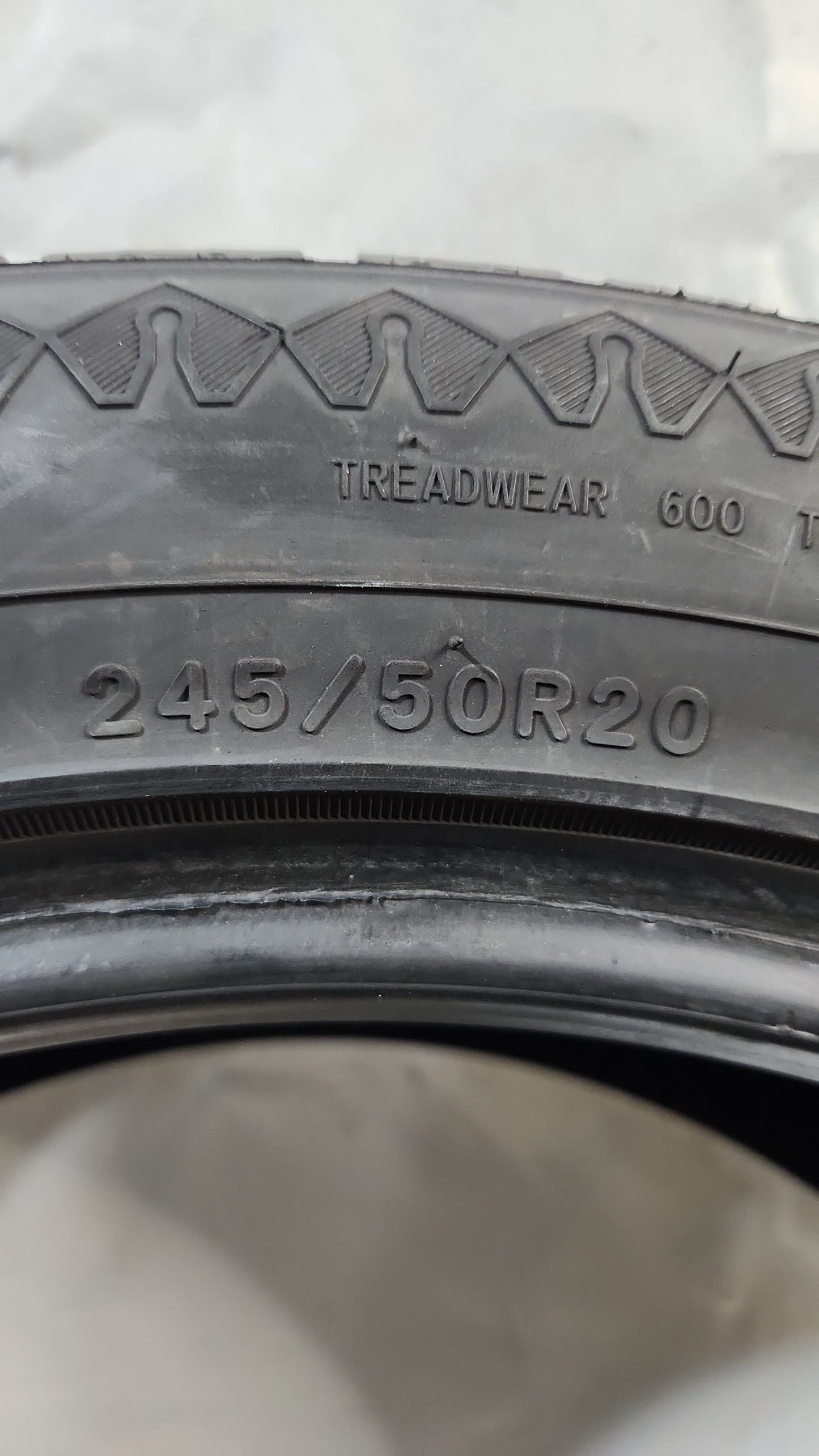 Used Tire - 245/50R20 Sailun Terramax HLT 8/32