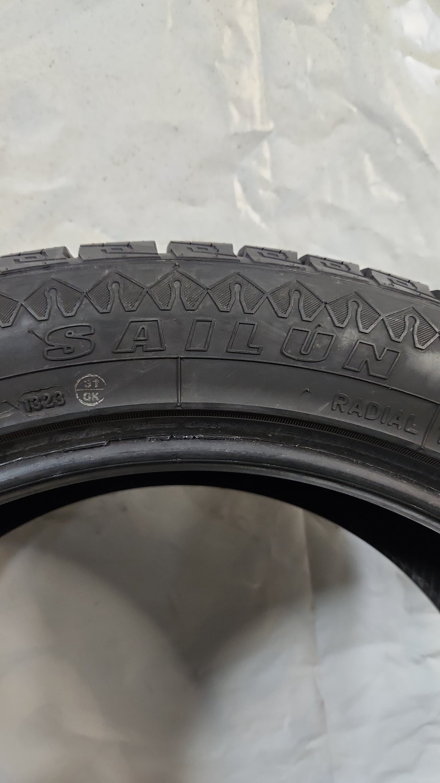 Used Tire - 245/50R20 Sailun Terramax HLT 8/32
