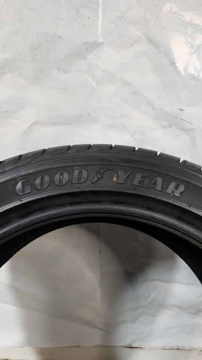 Used Tire - 235/45R19 Goodyear Assurance WeatherReady 7/32