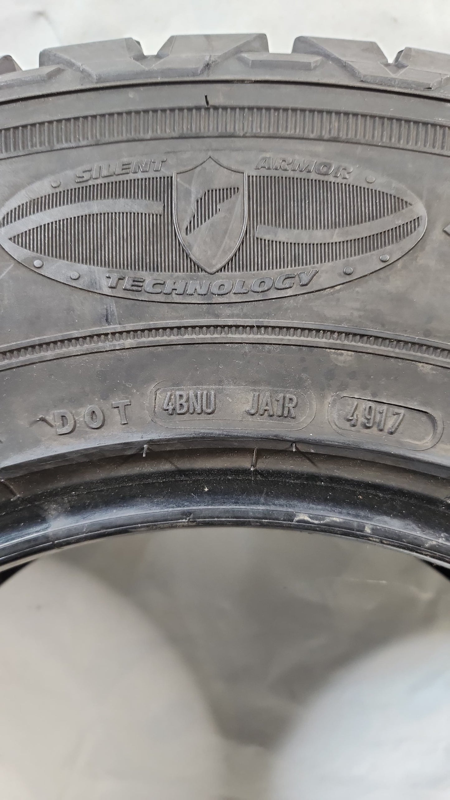 Used Tire - 245/75R17 Goodyear Wrangler