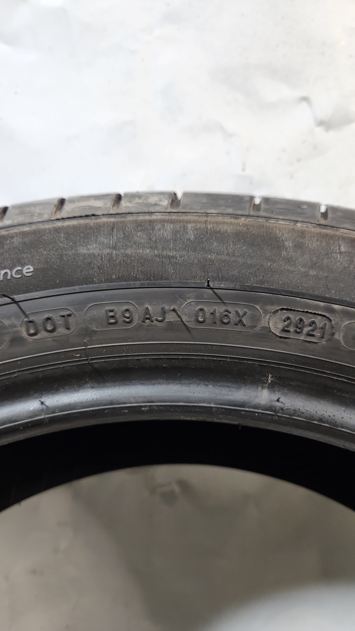 Used Tire - 235/55R20 Michelin Primacy Tour A/S