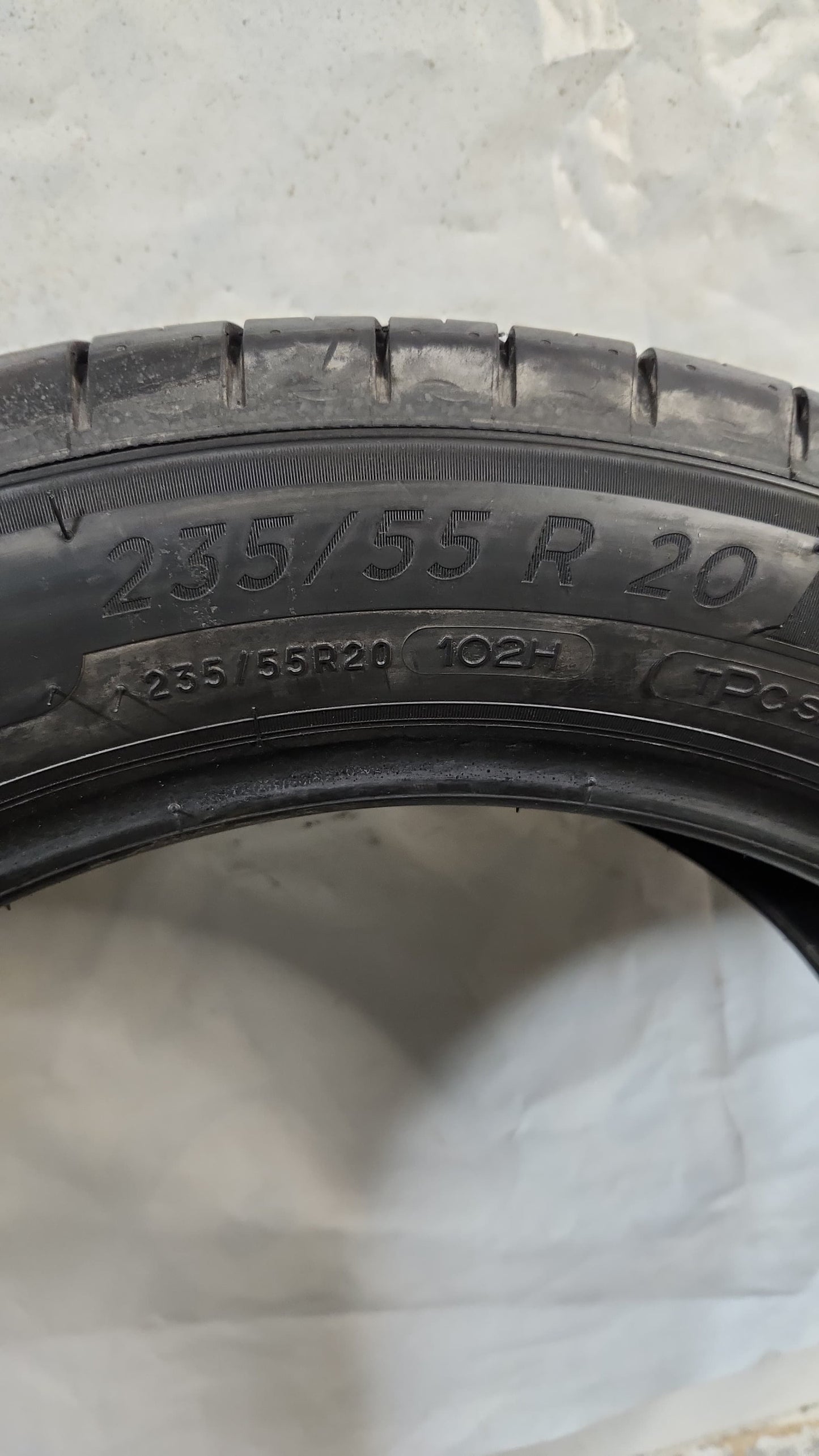 Used Tire - 235/55R20 Michelin Primacy Tour A/S