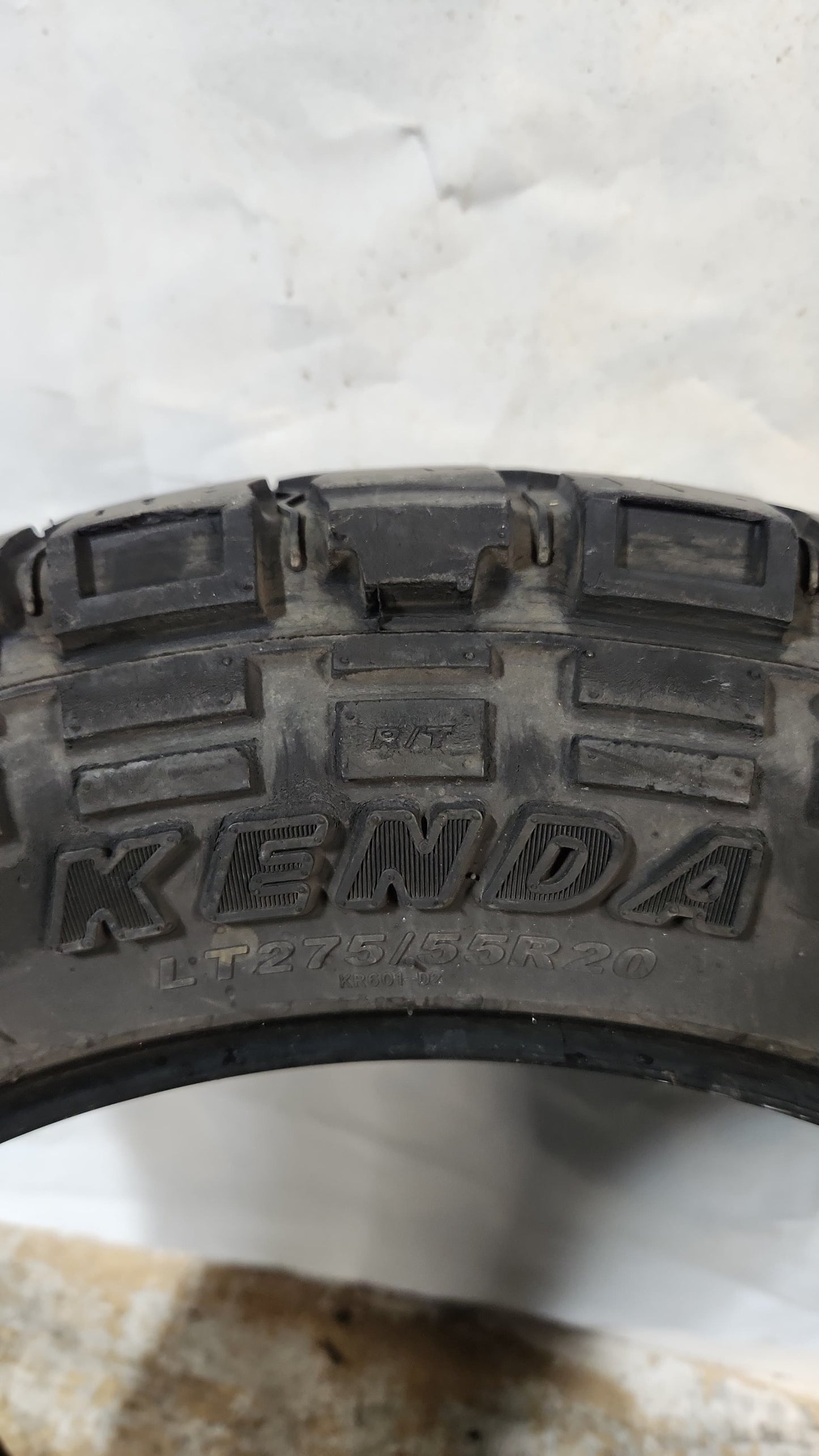 Set of 4 - 275/55R20 Kenda Klever R/T - Used Tires