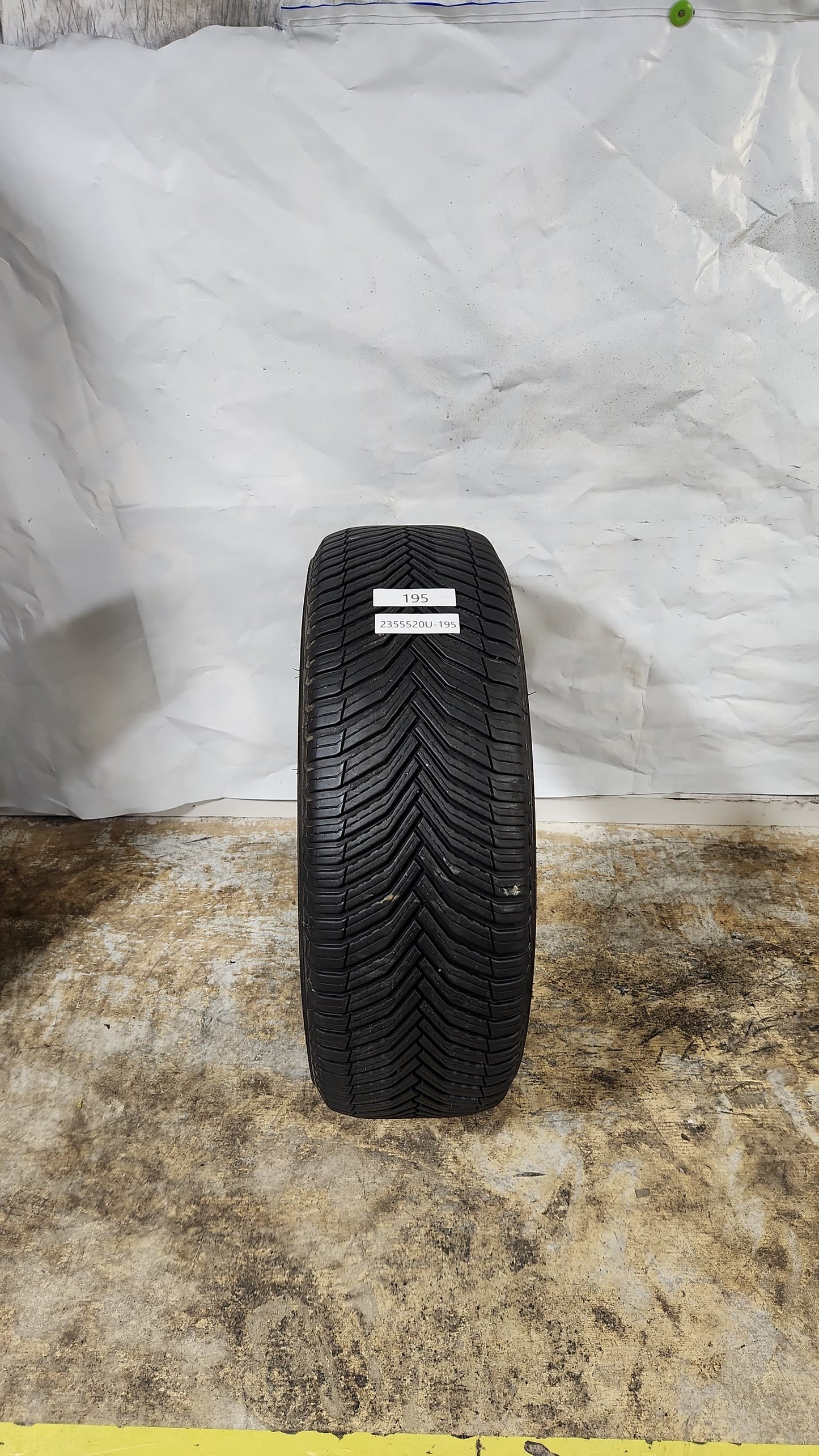 Used Tire - 235/55R20 Michelin Cross Climate 2