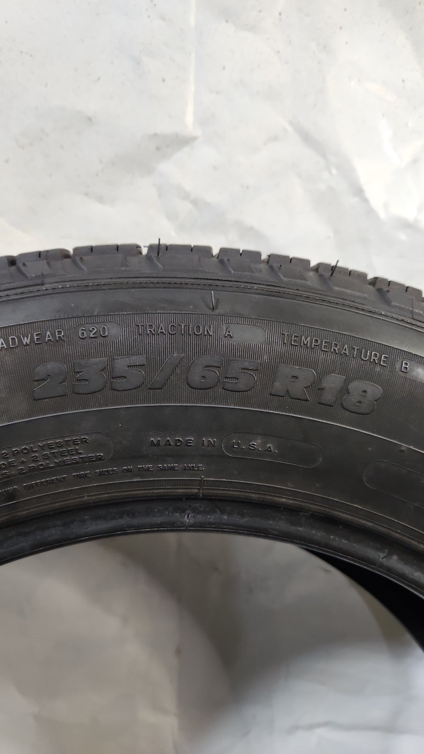 Used Tire - 235/65R18 Michelin Latitude Tour