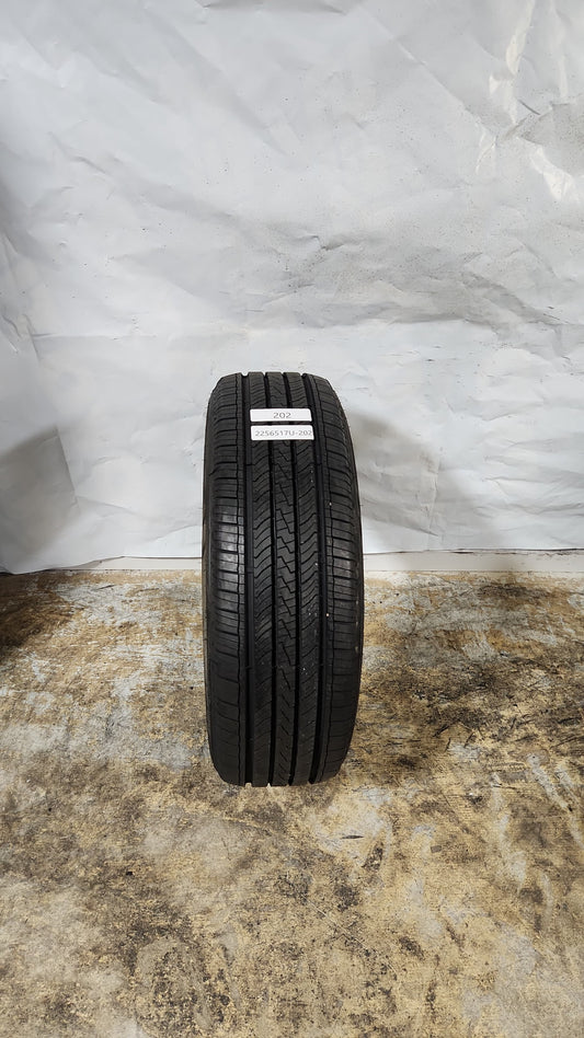 Used Tire - 225/60R18 Yokohama Geolandar G91HV