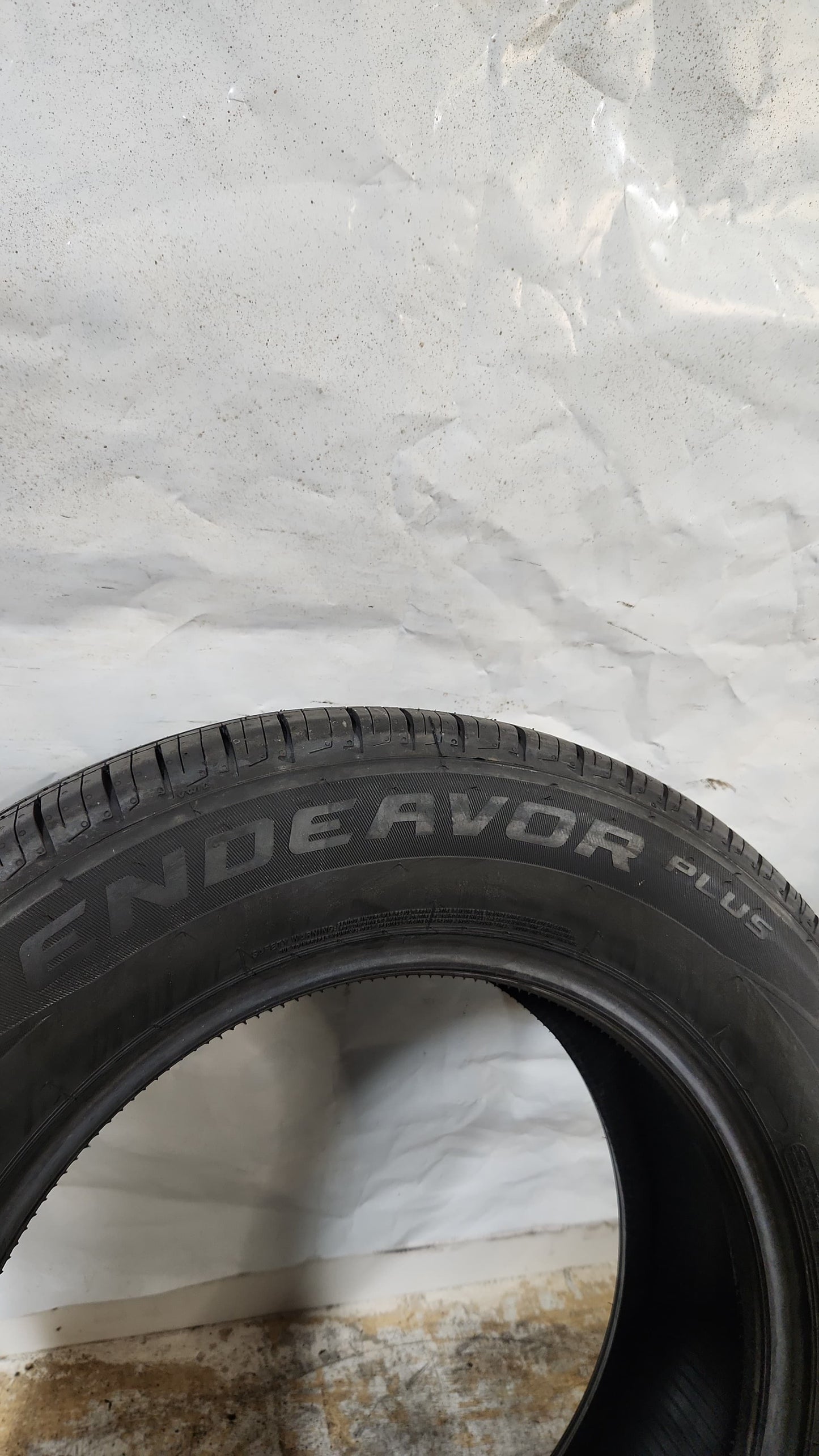 Used Tire - 225/65R17 Cooper Endeavor Plus 8/32