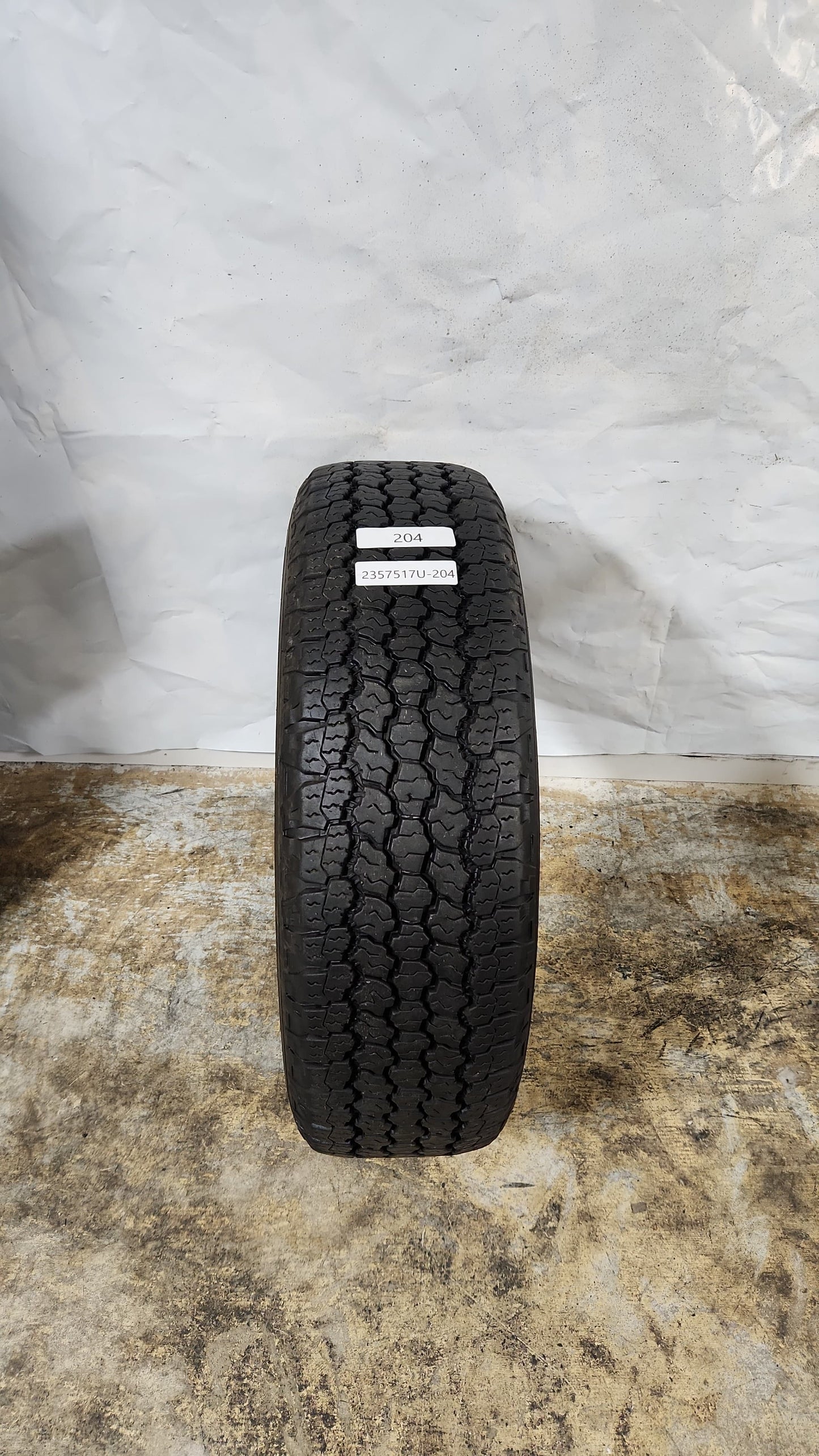 Used Tire - 235/75R17 Goodyear Wrangler All-Terrain Adventure 7/32