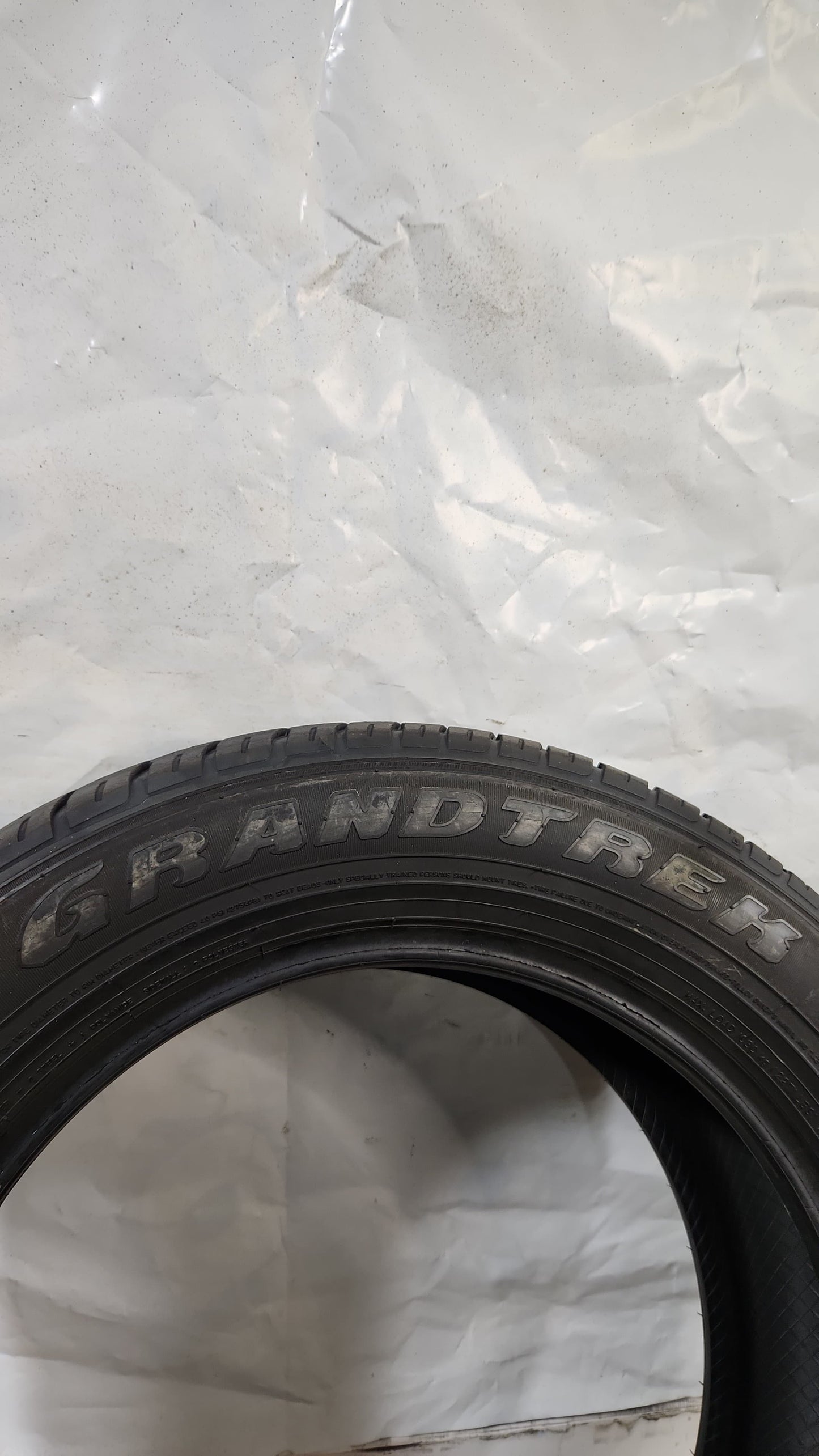Used Tire - 265/55R19 Dunlop Grandtrek AT23