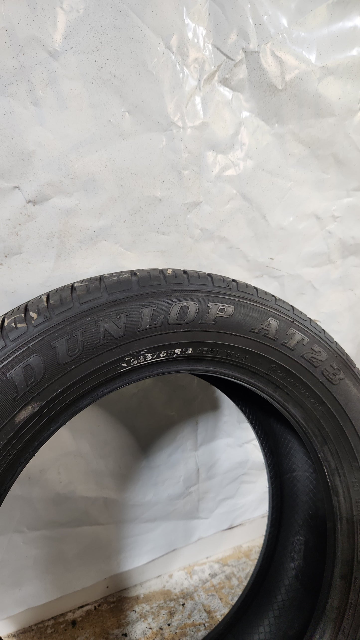Used Tire - 265/55R19 Dunlop Grandtrek AT23