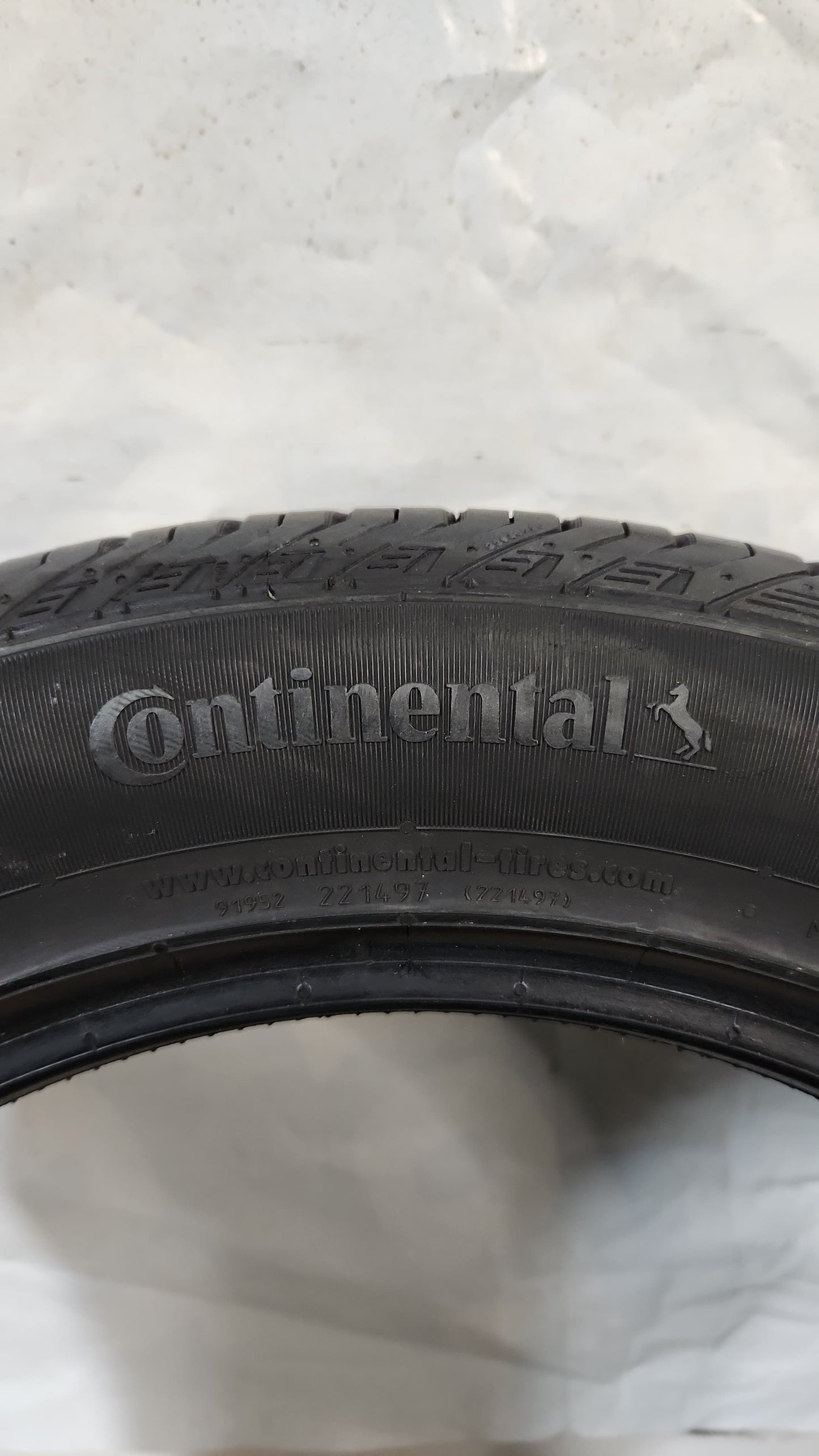Used Tire - 235/55R19 Continental Cross Contact LX Sport 7/32