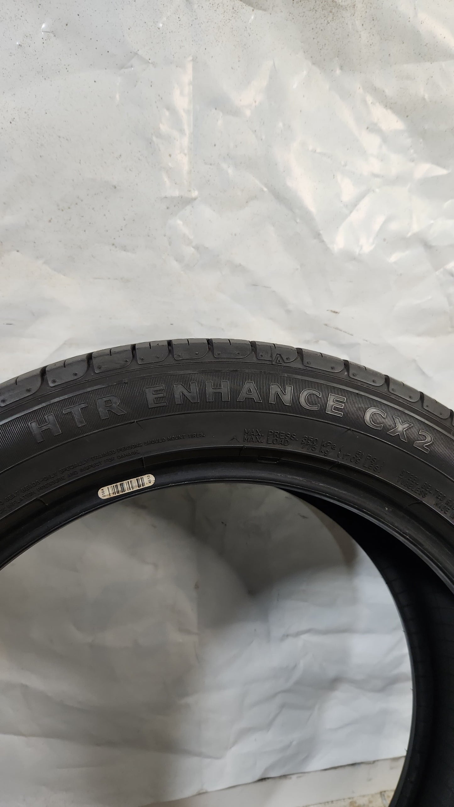 Used Tire - 235/50R19 Sumitomo HTR Enhance CX2