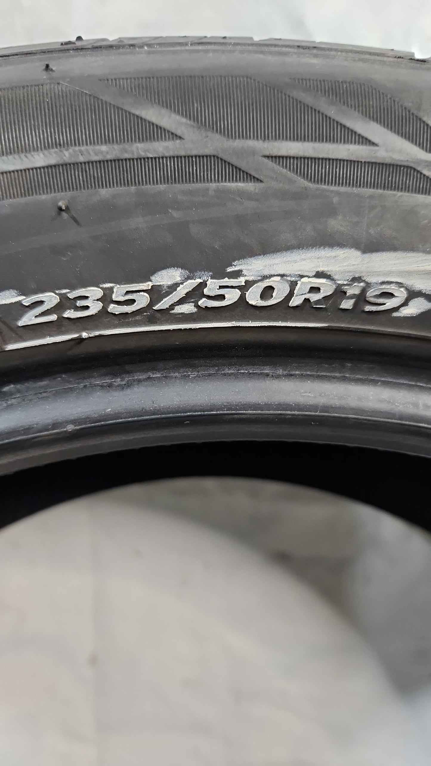 Used Tire - 235/50R19 Hankook Ventus S1 Noble 2