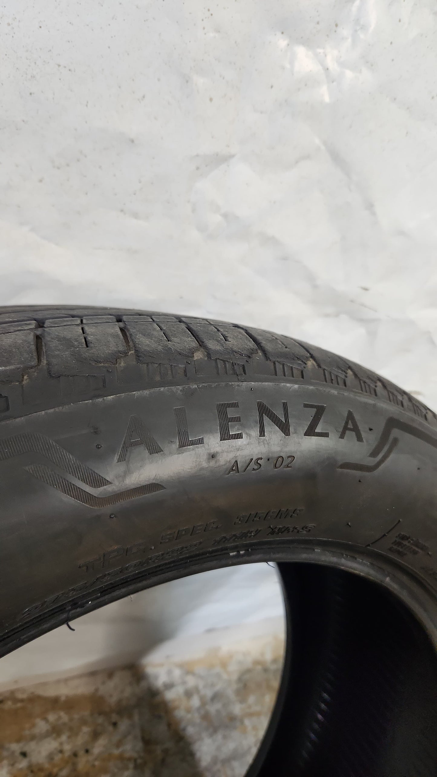Used Tire - 275/50R22 Bridgestone Alenza A/S 02