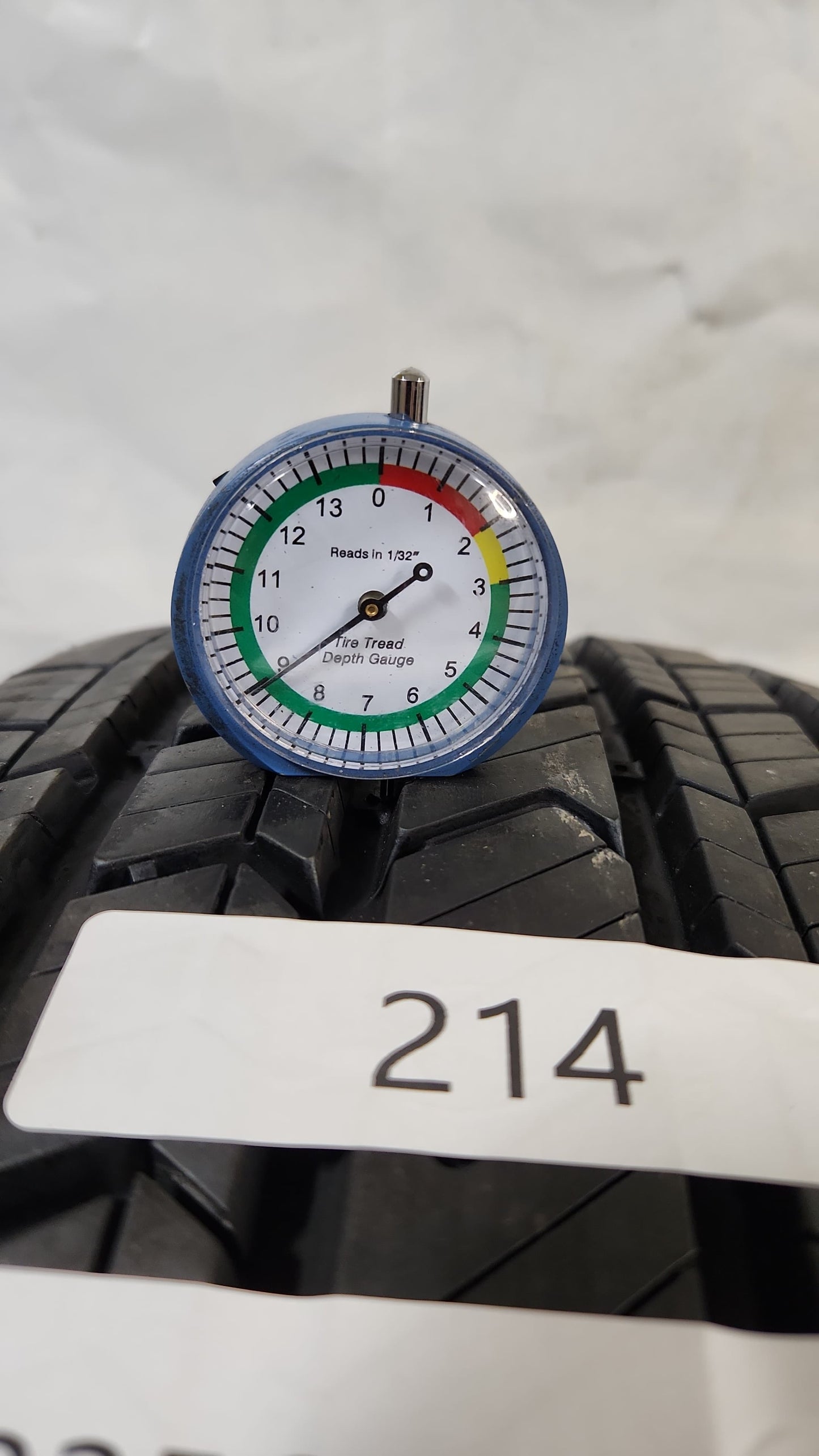 Used Tire - 235/65R18 Cooper Evolution H/T 8/32