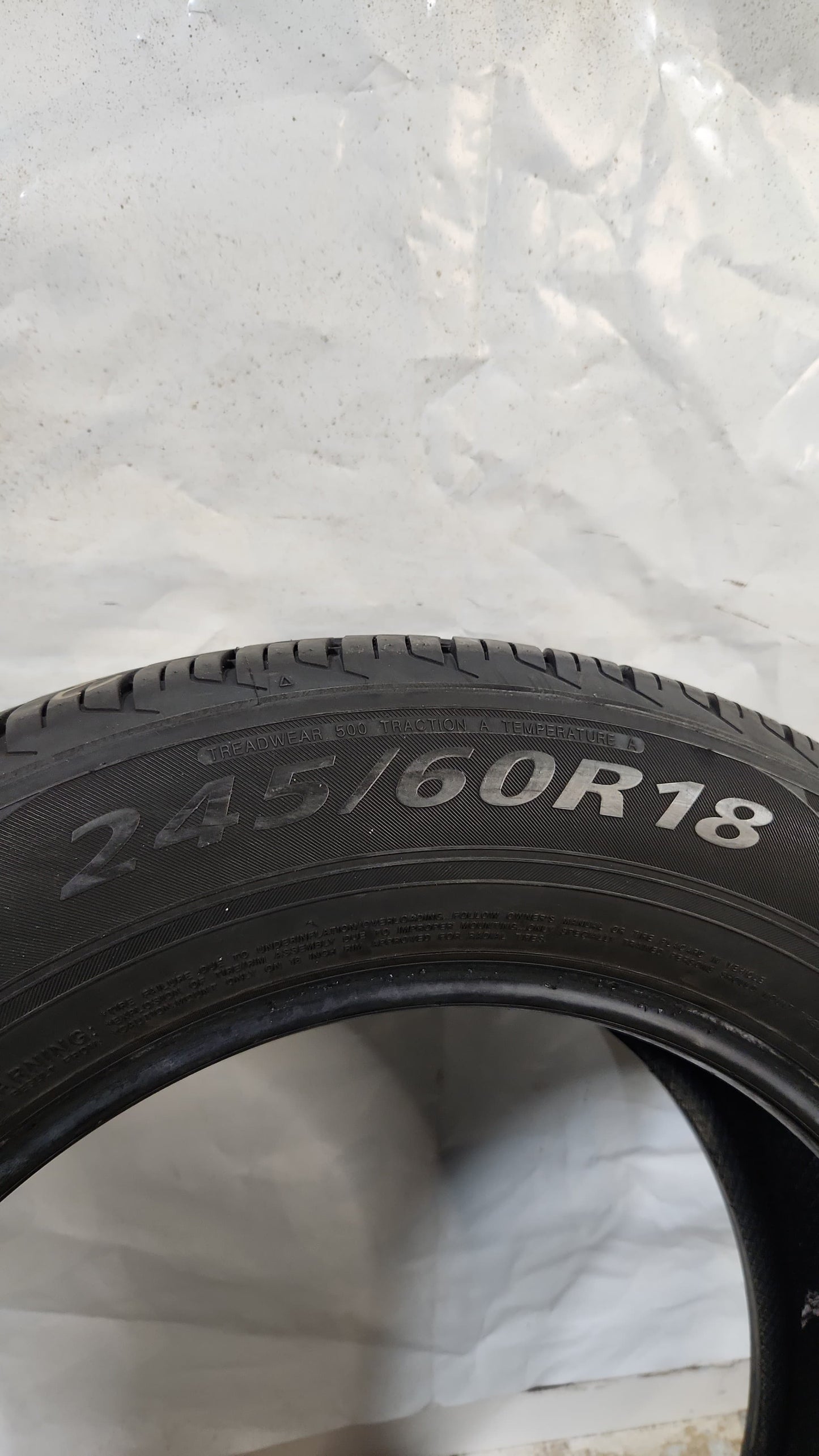 Used Tire - 245/60R18 Sentury Crossover All Weather