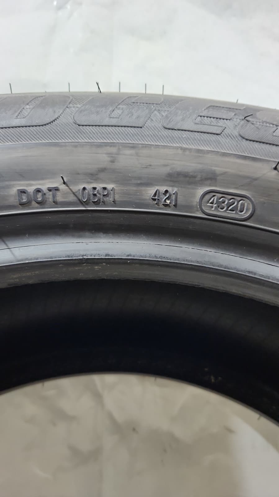 Used Tire - 245/55R19 Bridgestone Dueler H/L 422
