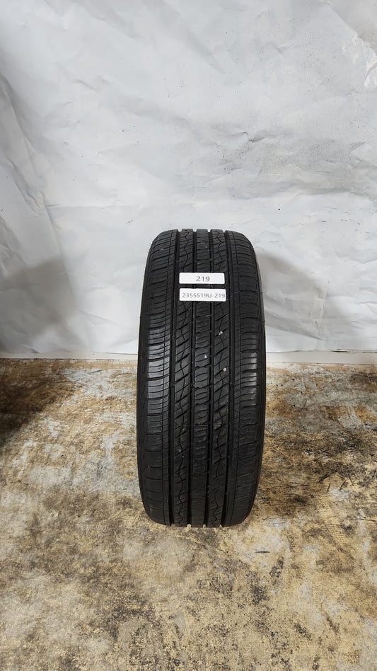 Used Tire - 235/55R19 Kumho Crugen Premium