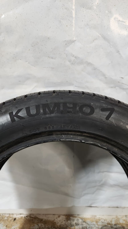 Used Tire - 235/55R19 Kumho Crugen Premium