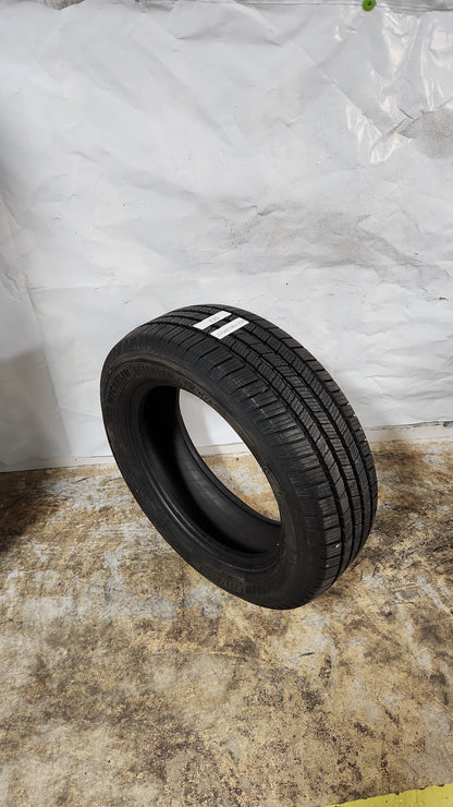 Used Tire - 235/60R18 Michelin Defender LTX M/S 10/32