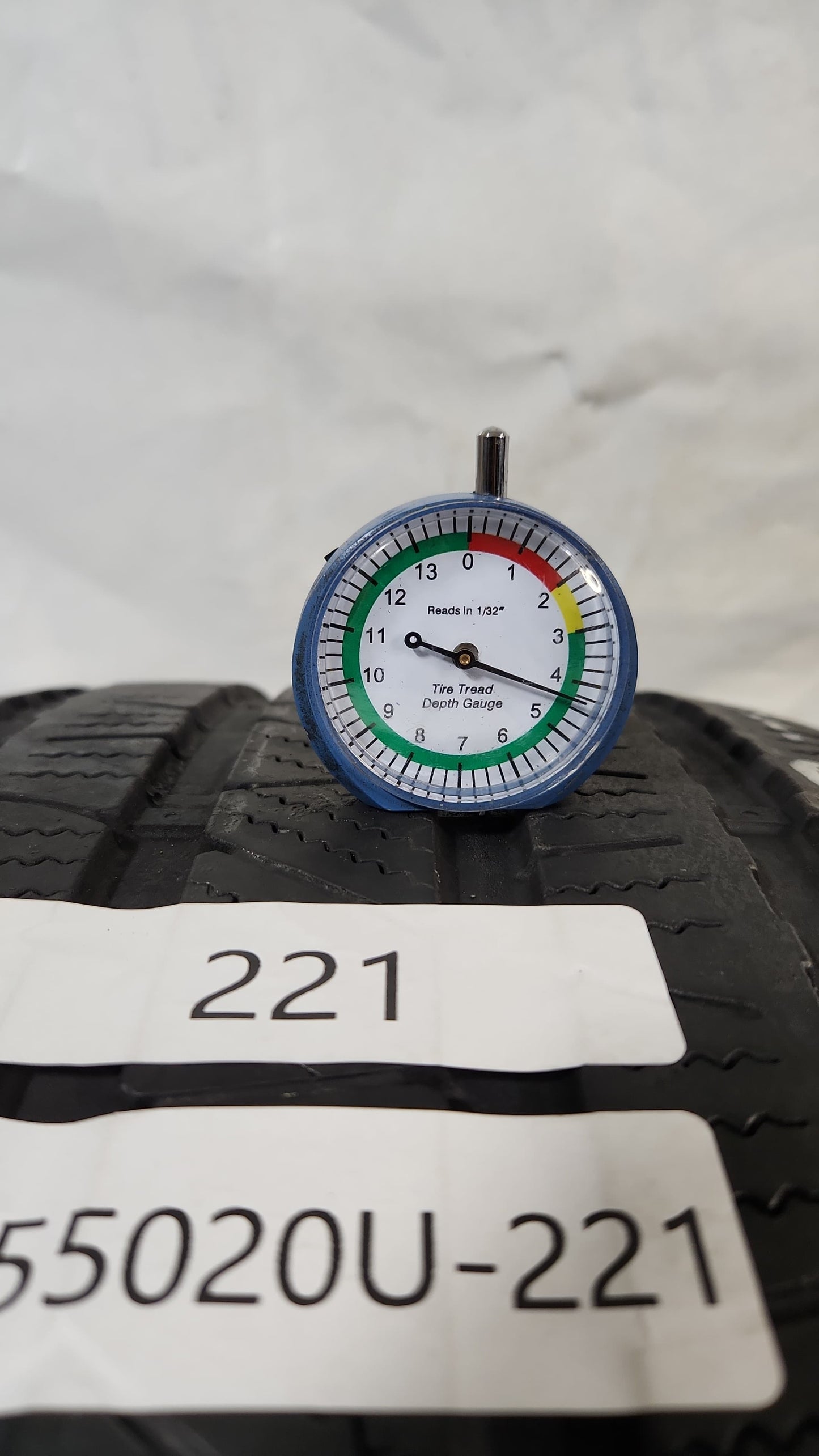 Used Tire - 275/50R20 Cooper Discoverer SRX LE
