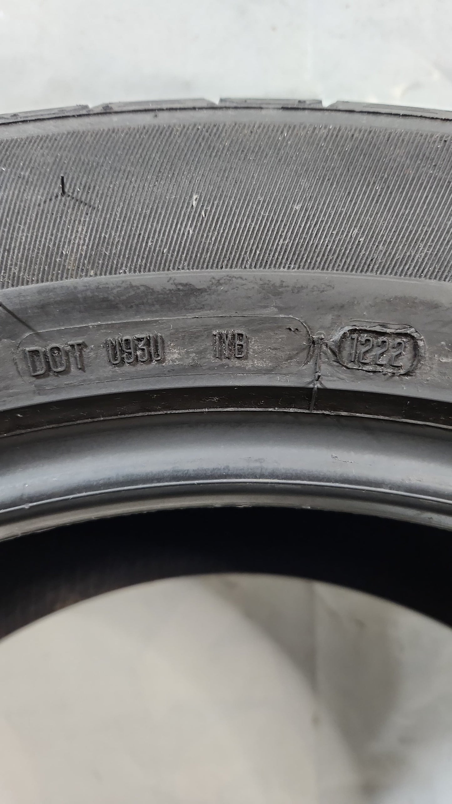 Used Tire - 275/50R20 Cooper Discoverer SRX LE