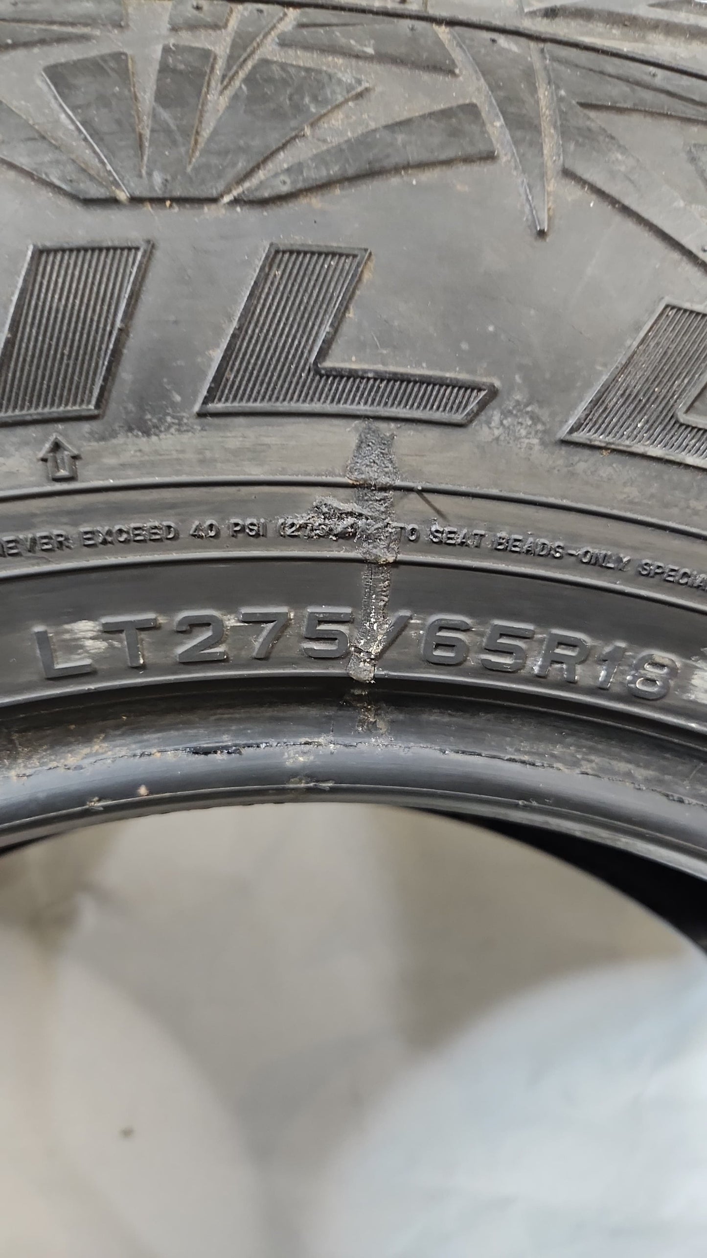 Used Tire - 275/65R18 Falken Wildpeak A/T AT02 10/32