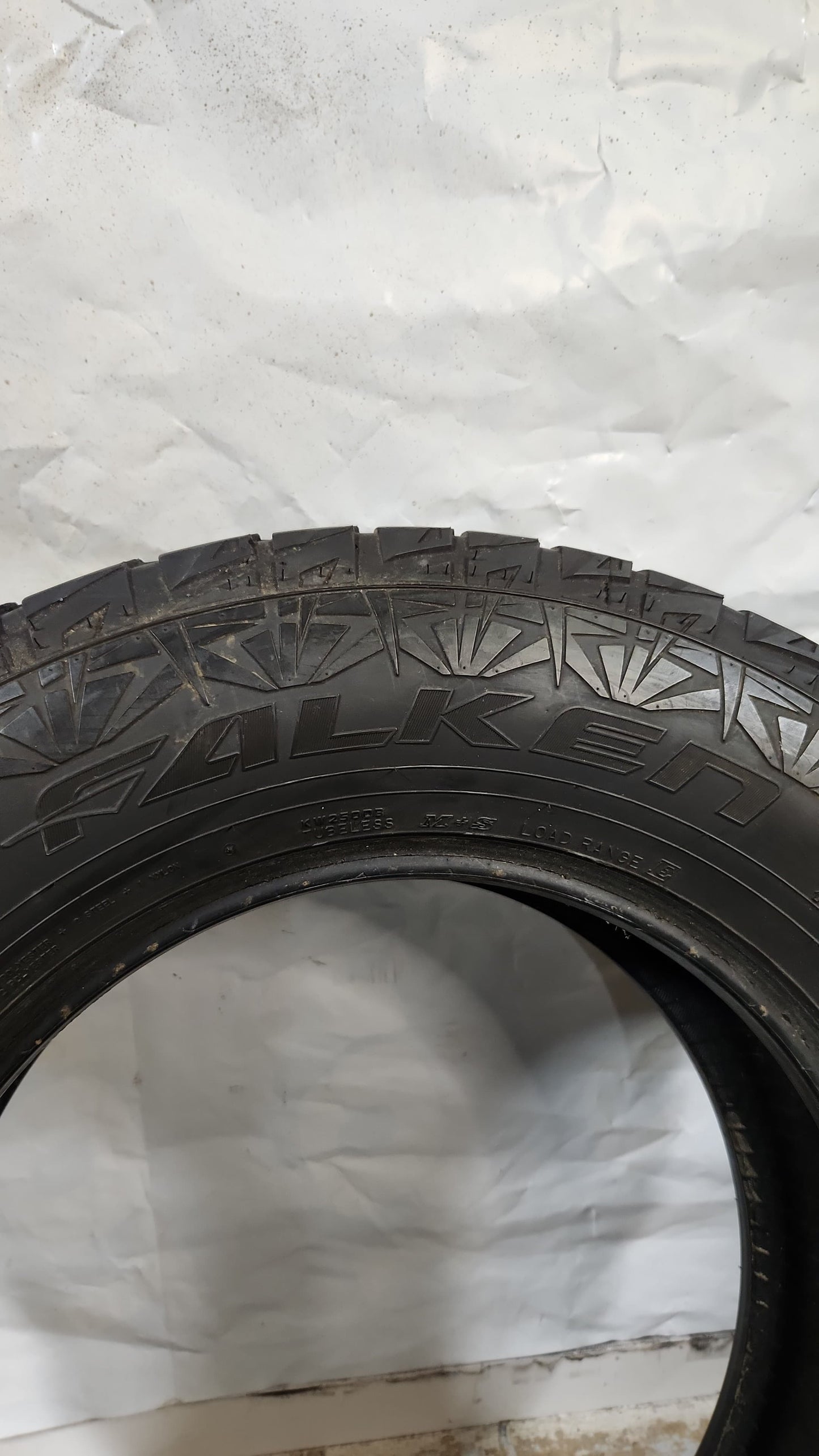Used Tire - 275/65R18 Falken Wildpeak A/T AT02 10/32