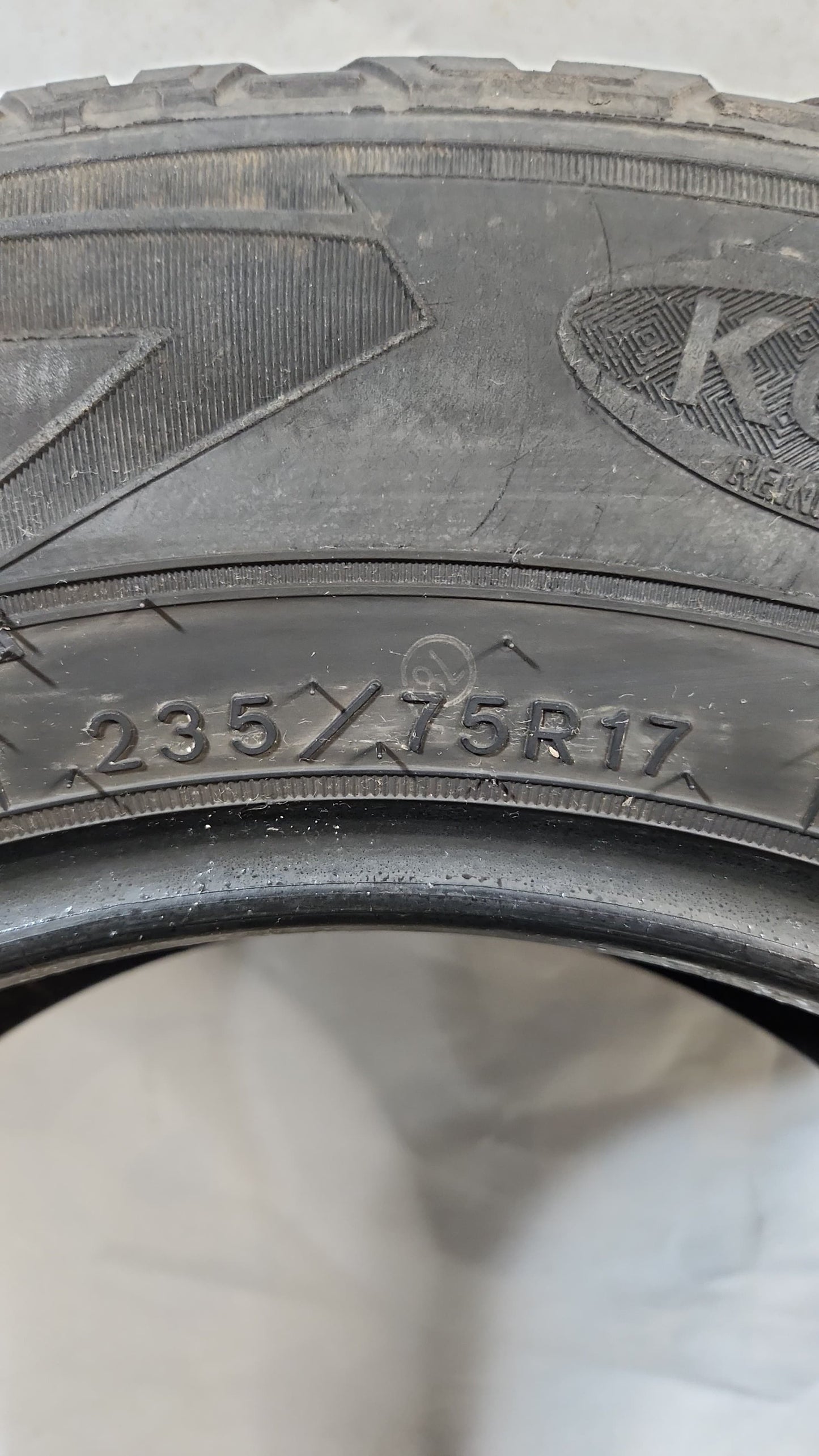 Used Tire - 235/75R17 Goodyear Wrangler All-Terrain Adventure