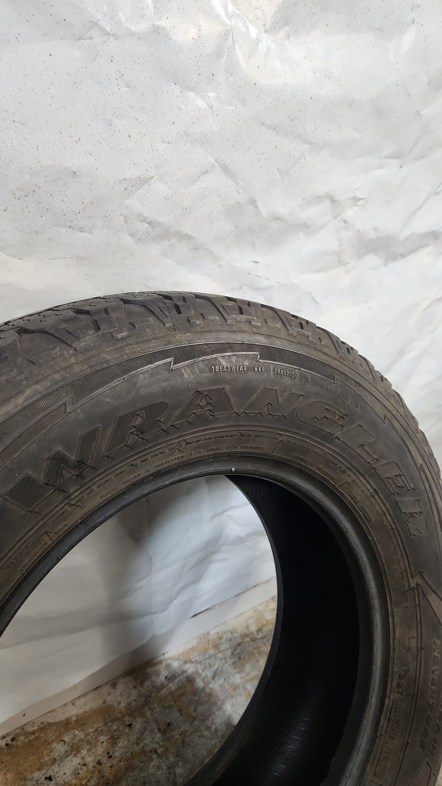 Used Tire - 235/75R17 Goodyear Wrangler All-Terrain Adventure