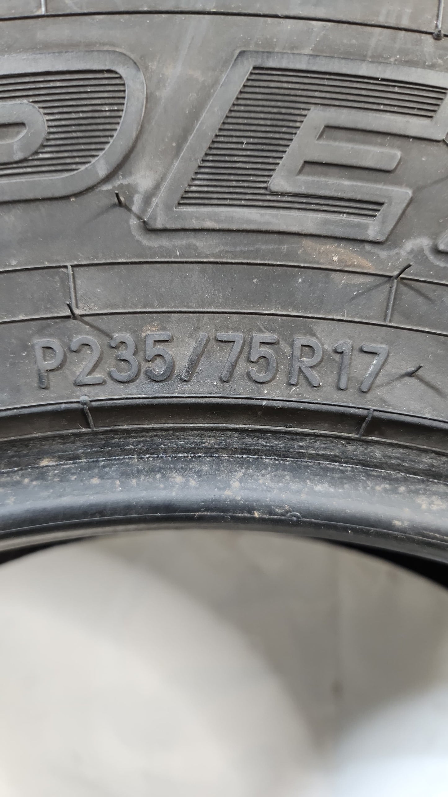 Used Tire - 235/75R17 Toyo Open Country A/T II