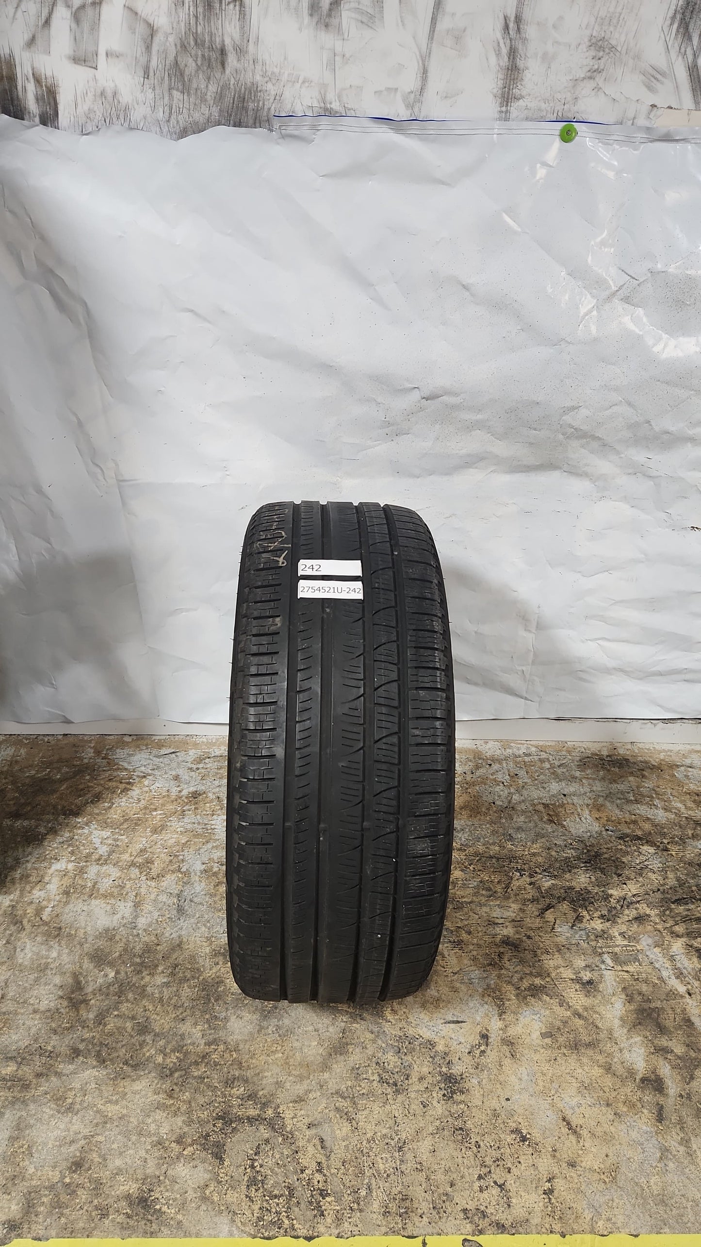 Used Tire - 275/45R21 Pirelli Scorpion Verde All Season