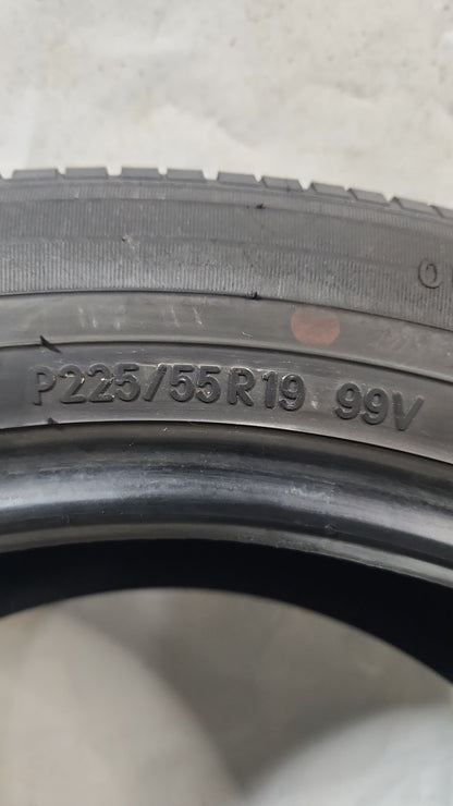 Used Tire - 225/55R19 Toyo A36