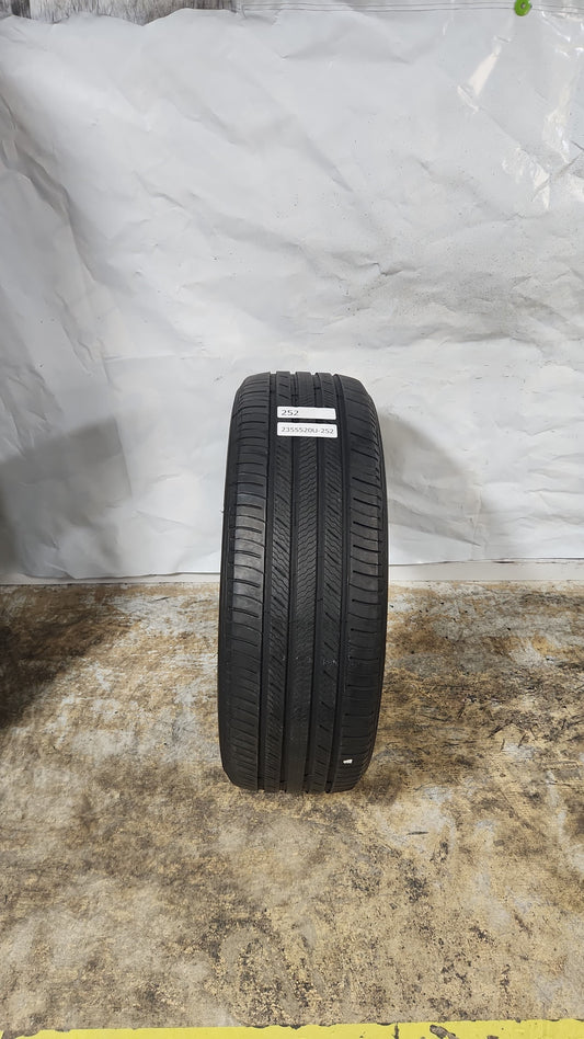Used Tire - 235/55R20 Michelin Premier LTX