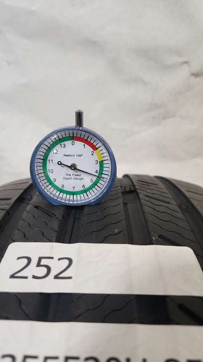 Used Tire - 235/55R20 Michelin Premier LTX