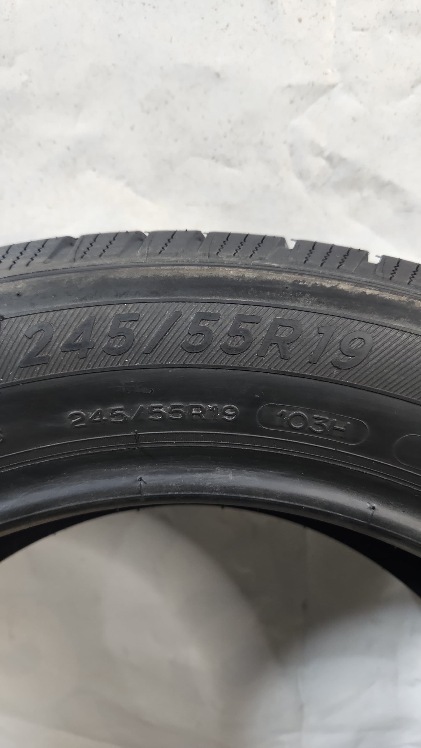 Used Tire - 245/55R19 Michelin Defender LTX M/S