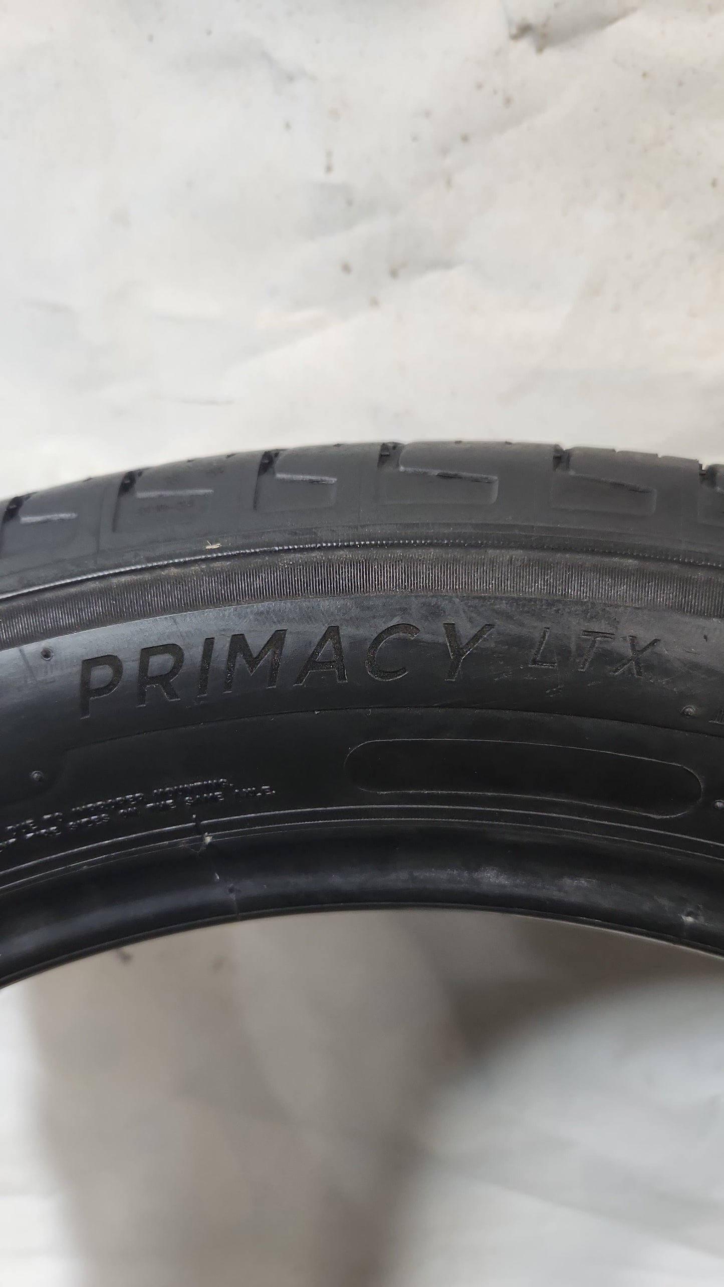 Used Tire - 245/50R20 Michelin Primacy LTX