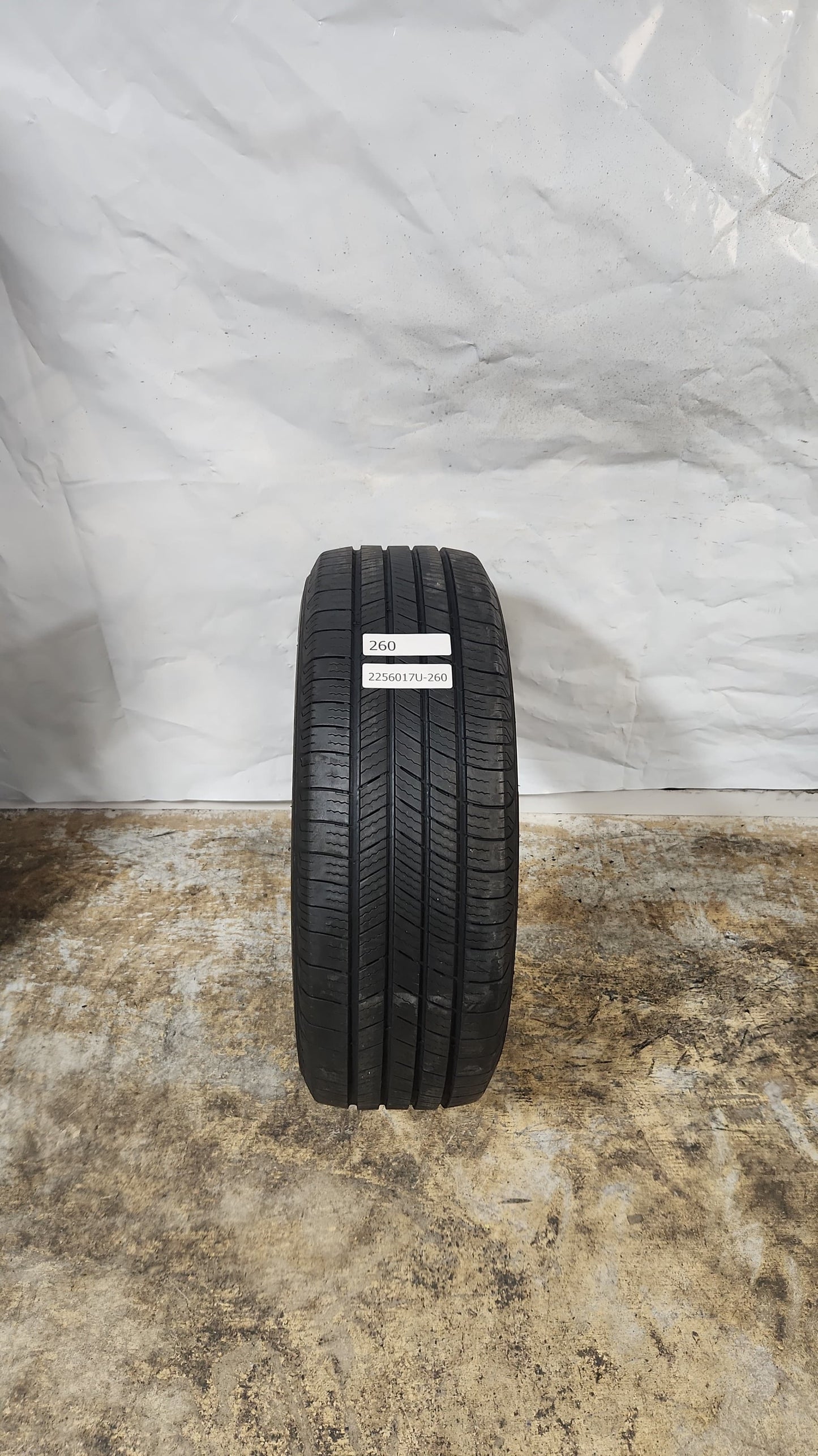 Used Tire - 225/60R17 Michelin Defender T+H