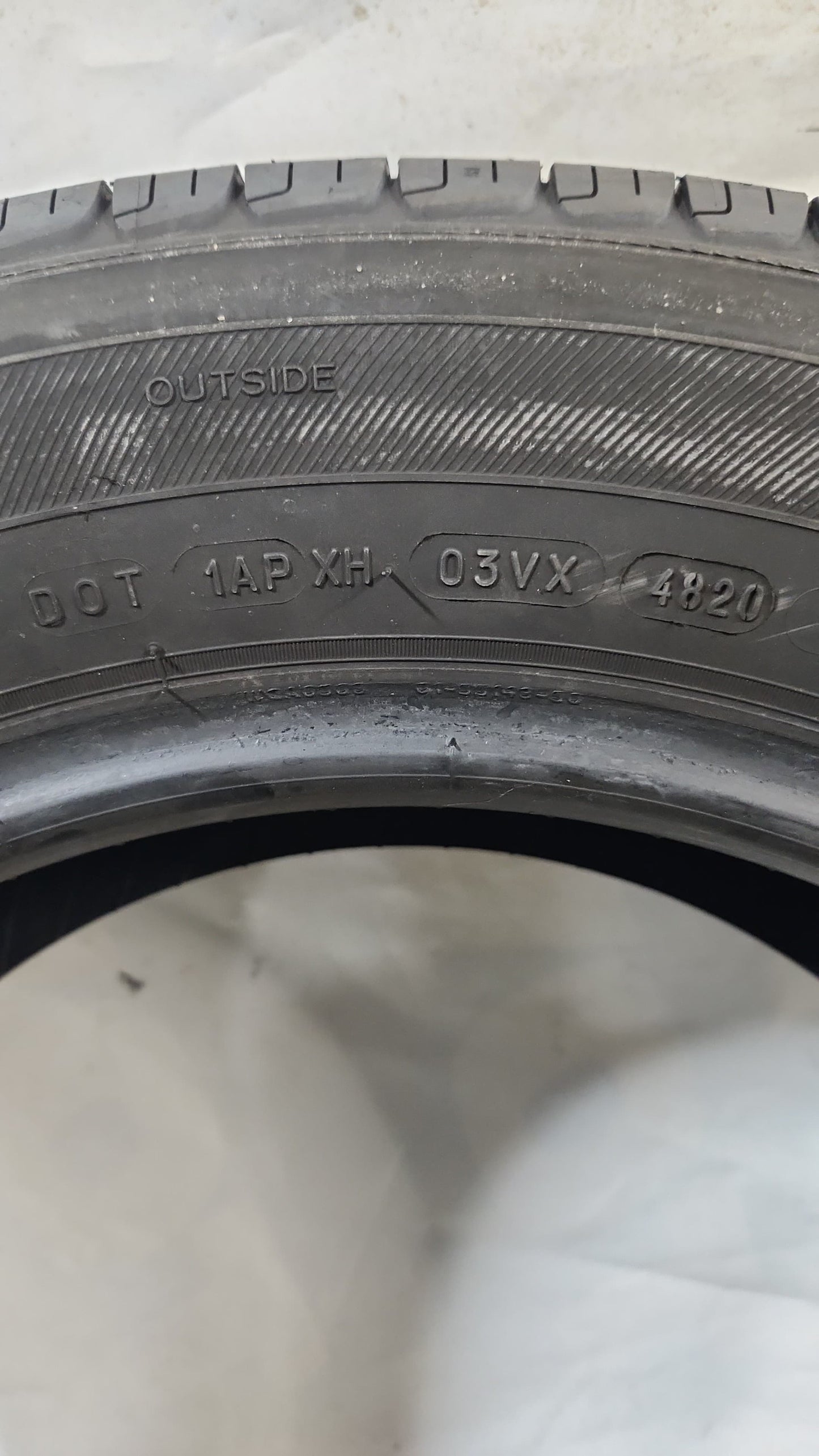 Used Tire - 225/60R17 Michelin Defender T+H