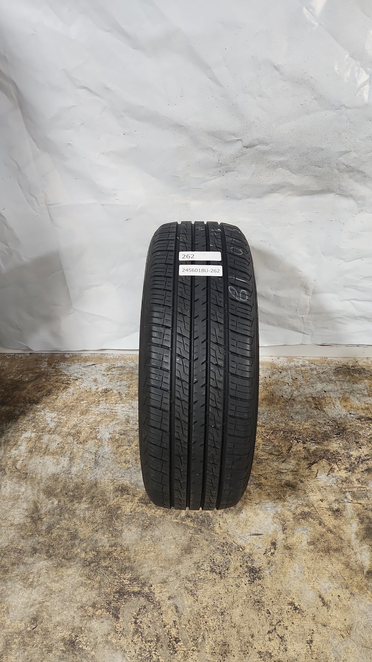 Used Tire - 245/60R18 Sentury Crossover
