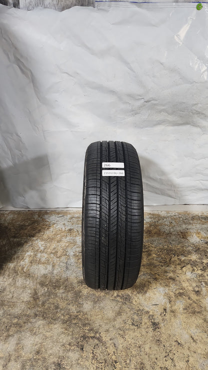 Used Tire - 235/55R19 Kumho Crugen HP71 7/32