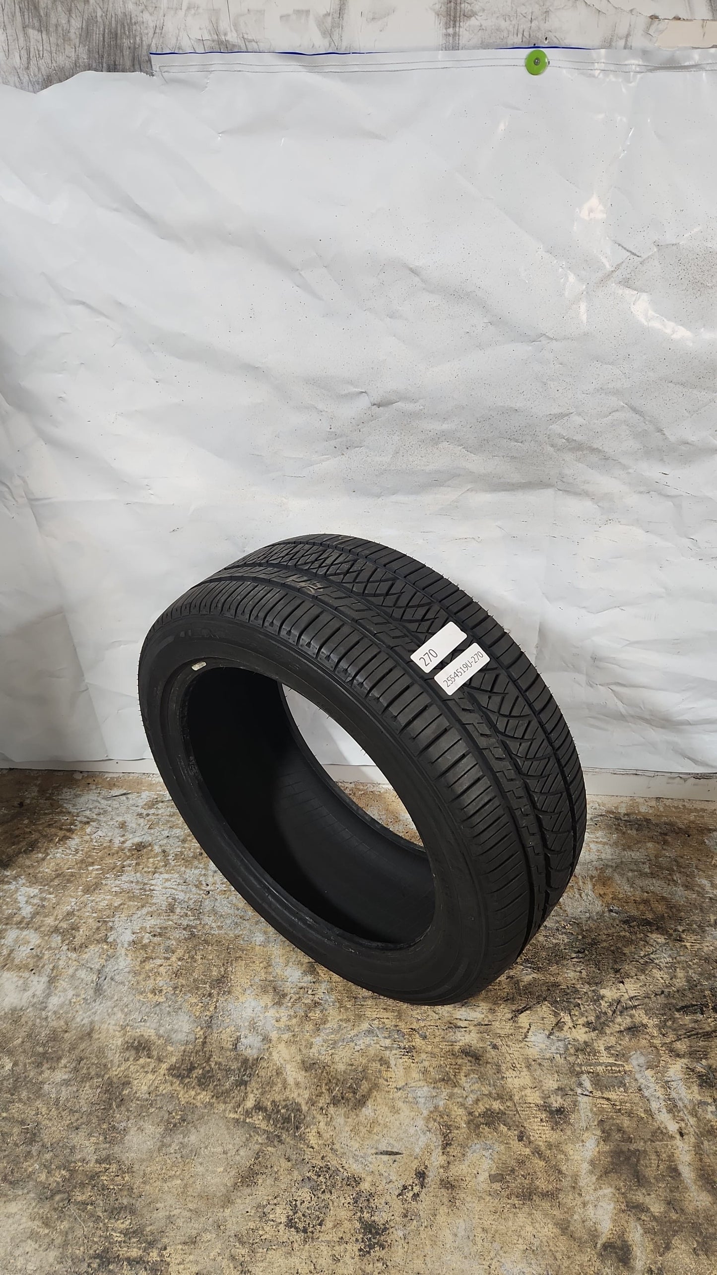Used Tire - 255/45R19 Falken Ziex ZE960 A/S 7/32