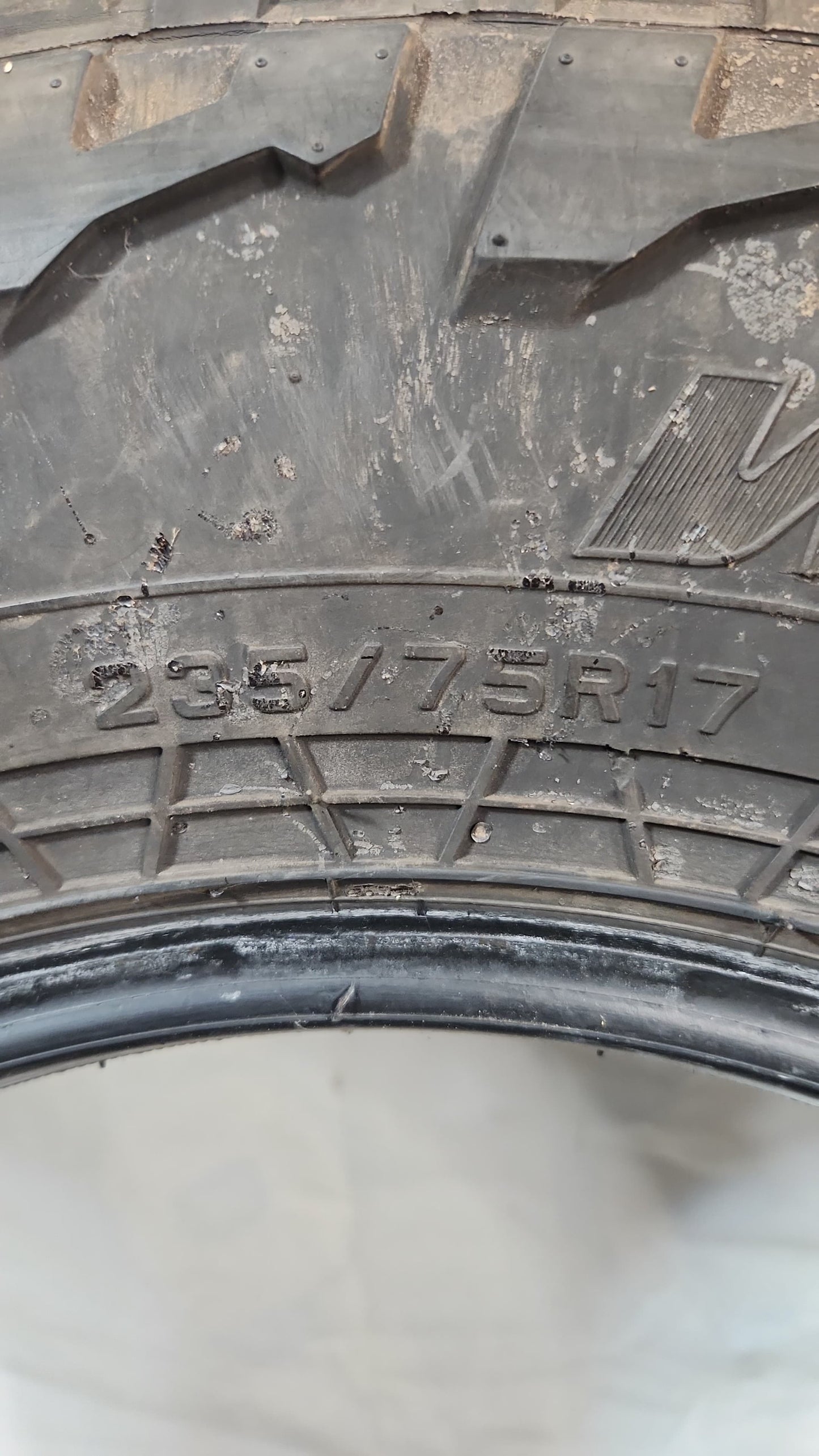 Used Tire - 235/75R17 Falken Wildpeak A/T AT3W